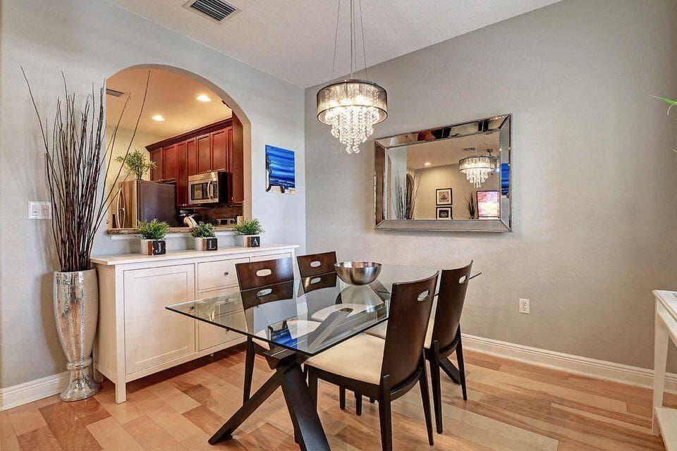 400 Lake Monterey Circle, Boynton Beach, FL 33426 — photo 7 of 37