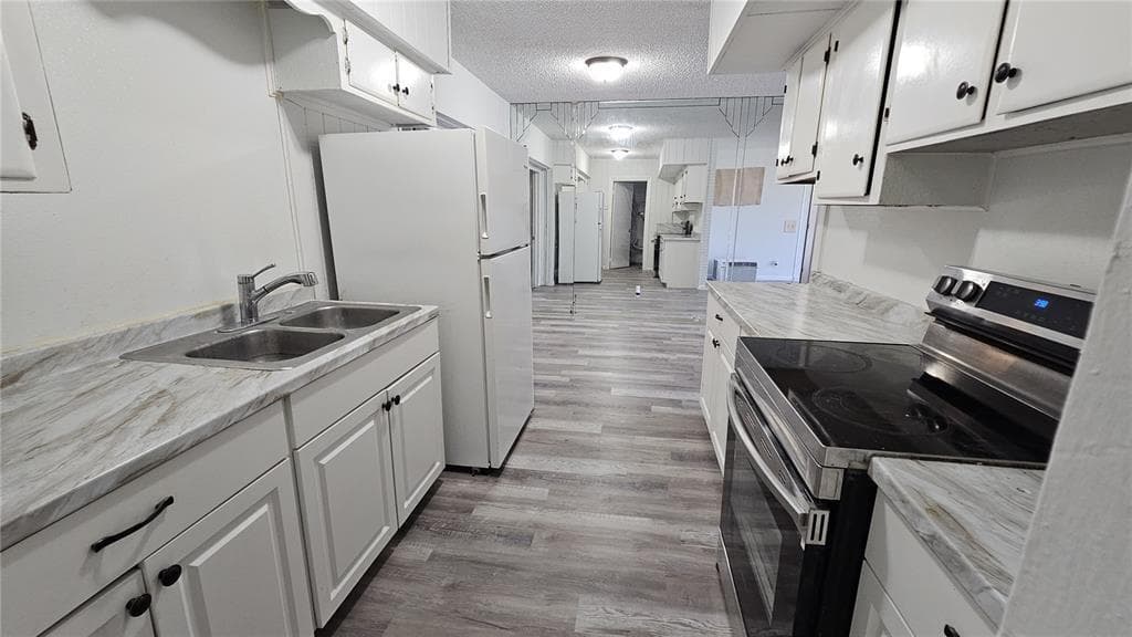 2771 SW 3rd Street, Fort Lauderdale, FL 33312 — photo 4 of 9