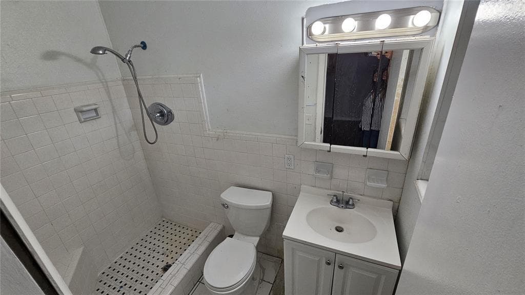 2771 SW 3rd Street, Fort Lauderdale, FL 33312 — photo 8 of 9