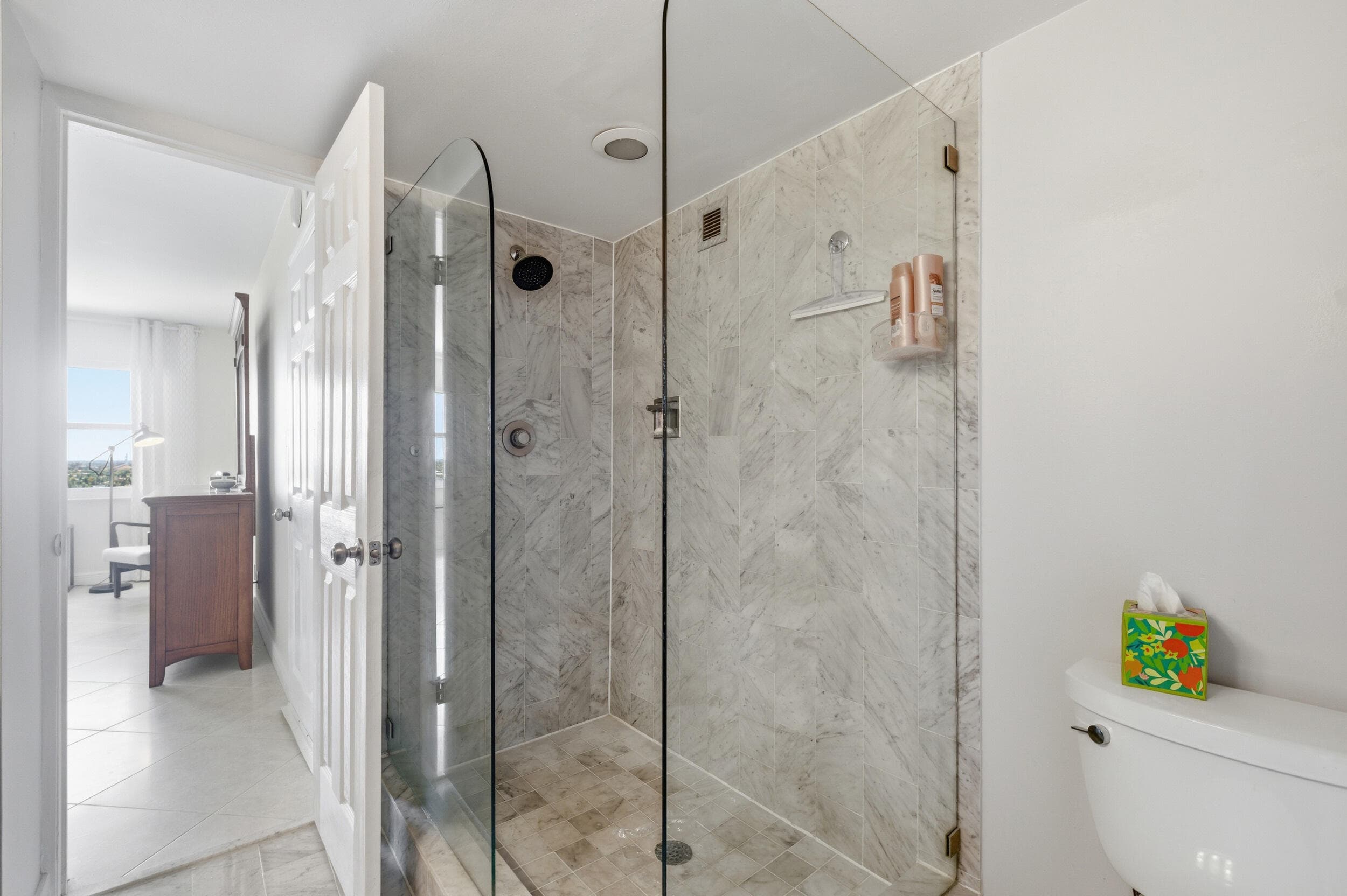 1200 Hibiscus Avenue 1101, Pompano Beach, FL 33062 — photo 7 of 58
