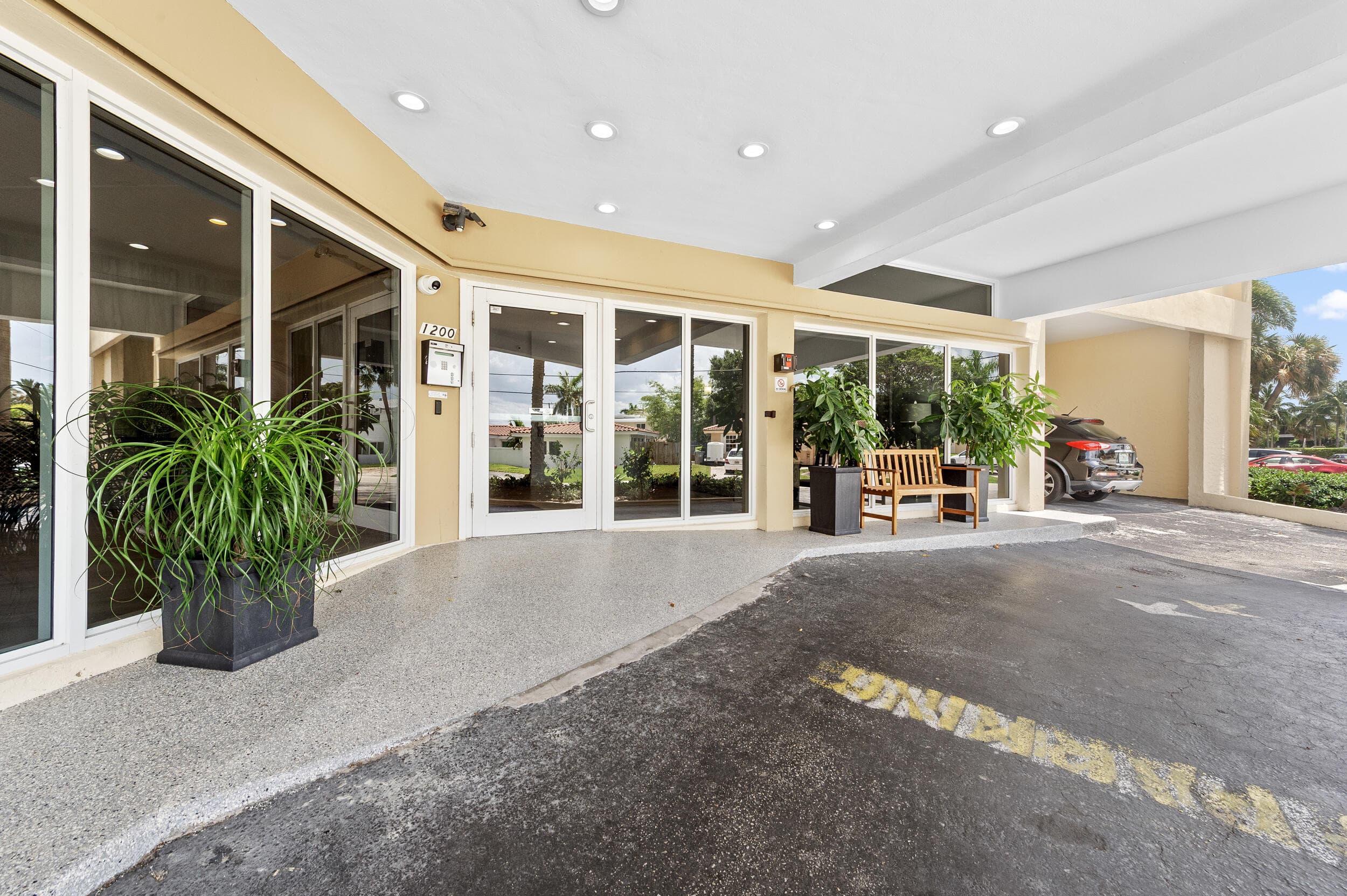 1200 Hibiscus Avenue 1101, Pompano Beach, FL 33062 — photo 34 of 58