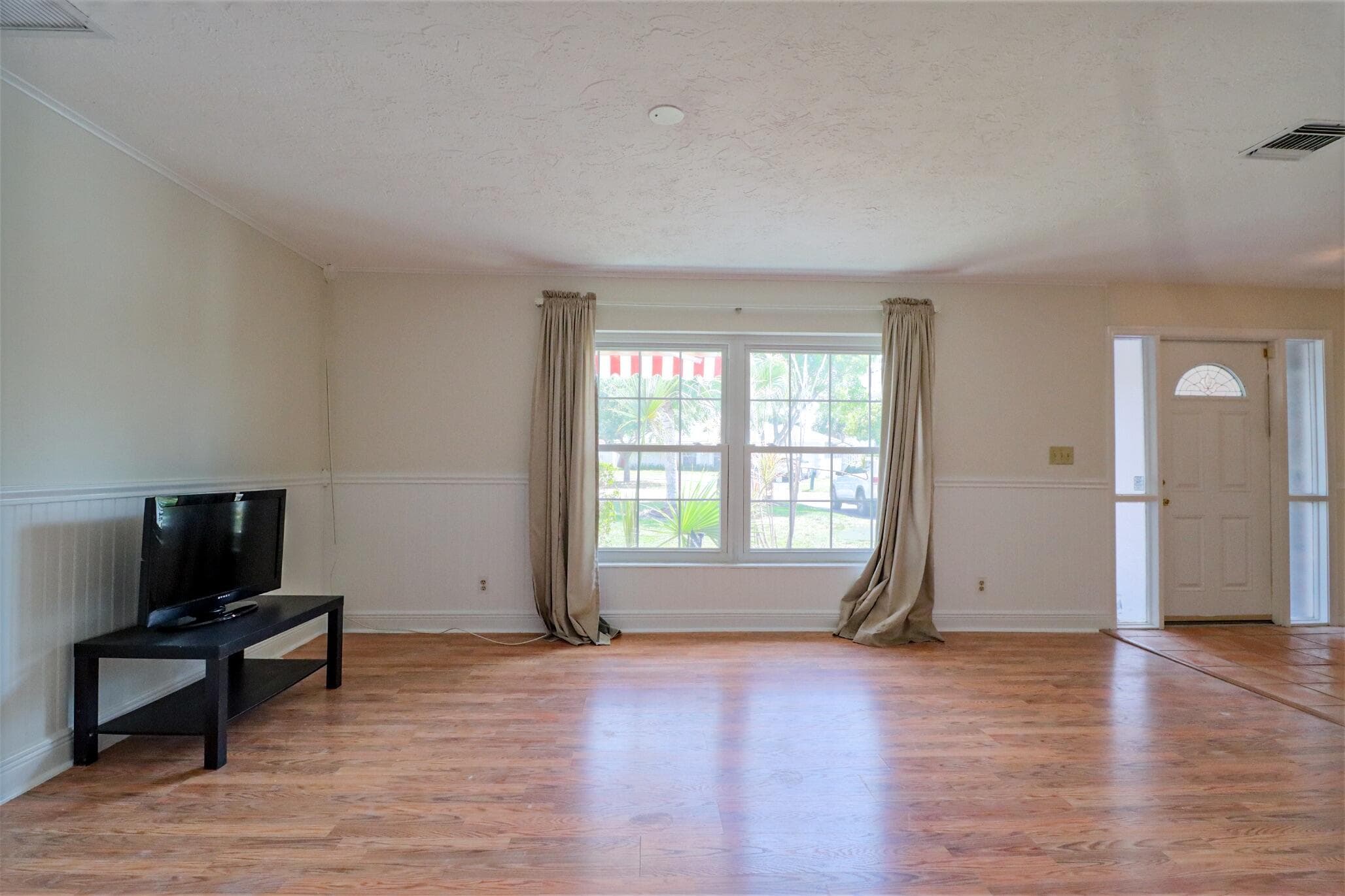 1329 NW 84th Drive NW, Coral Springs, FL 33071 — photo 2 of 26