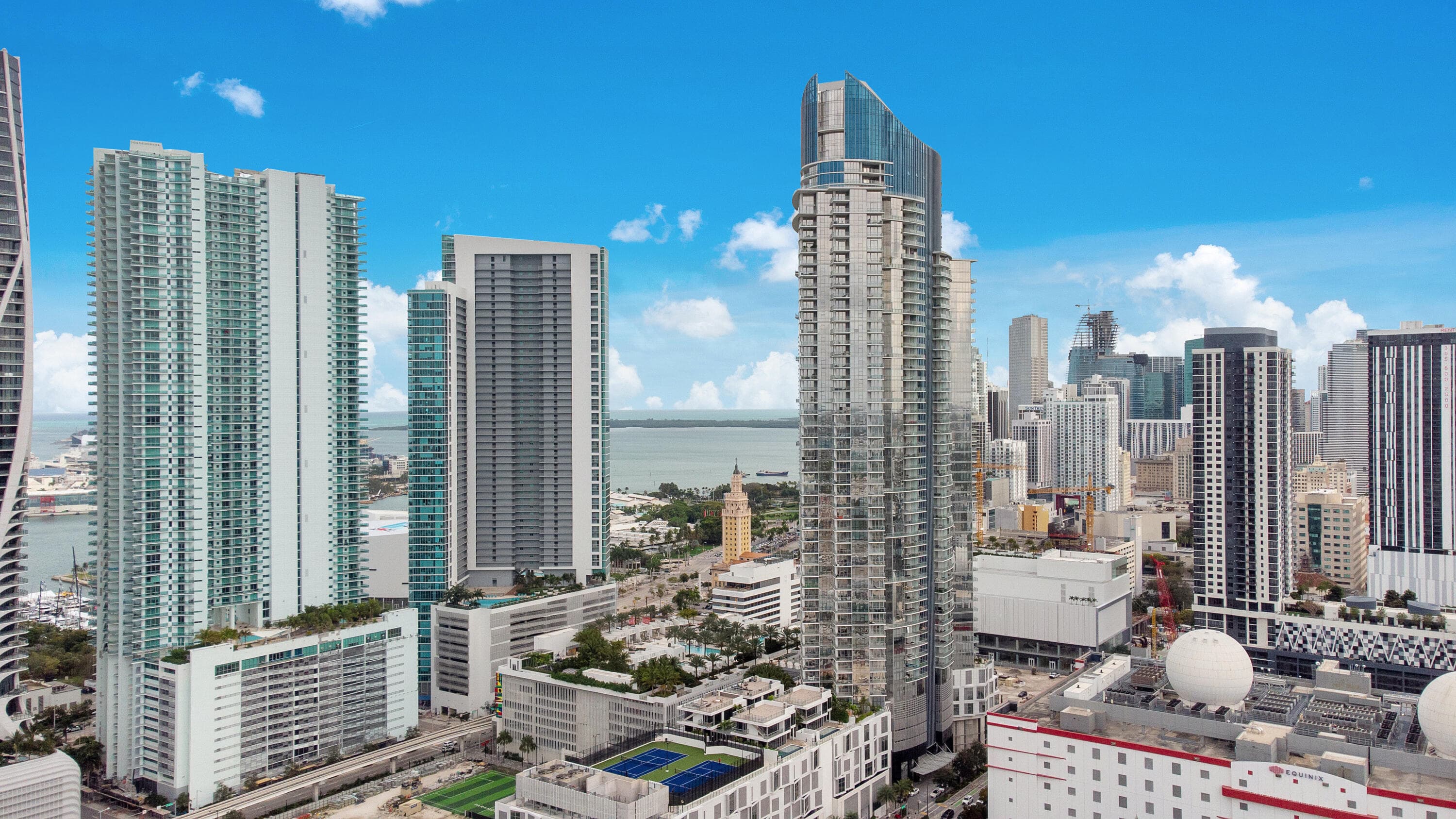 851 NE 1st Avenue 1510, Miami, FL 33130 — photo 16 of 44