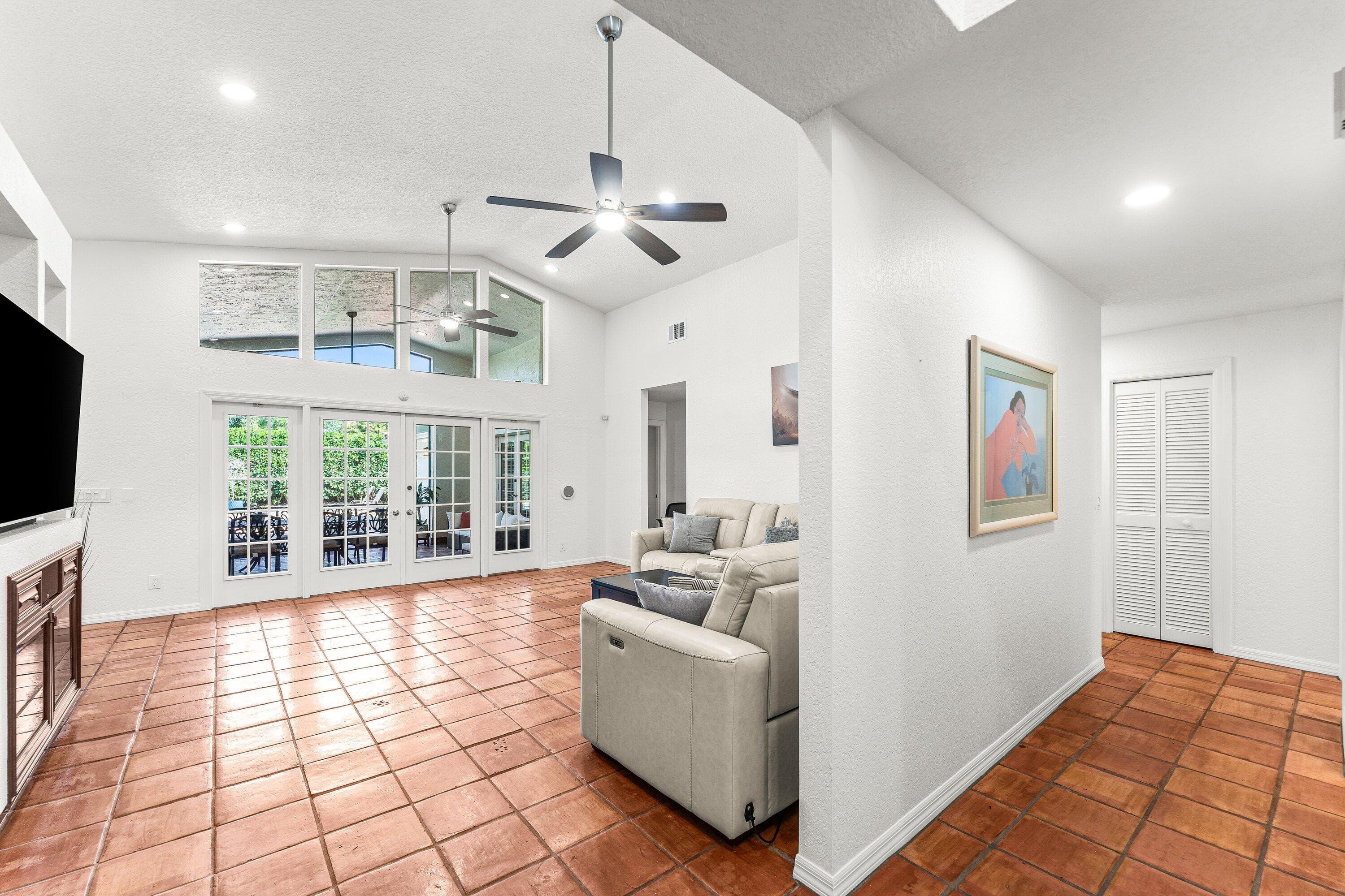 3897 Sherwood Boulevard, Delray Beach, FL 33445 — photo 13 of 41