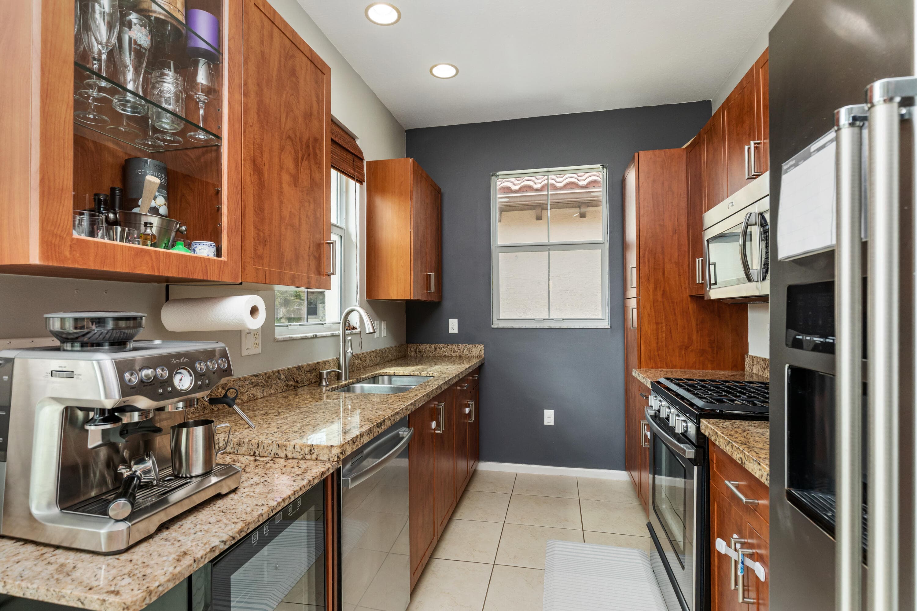 12651 NW 32nd Place, Sunrise, FL 33323 — photo 13 of 68