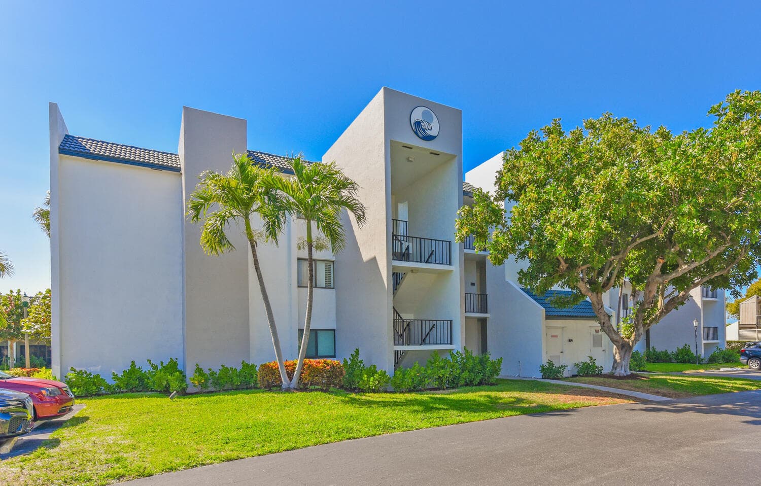 1605 S Us Highway 1 V6-106, Jupiter, FL 33477 — photo 1 of 26