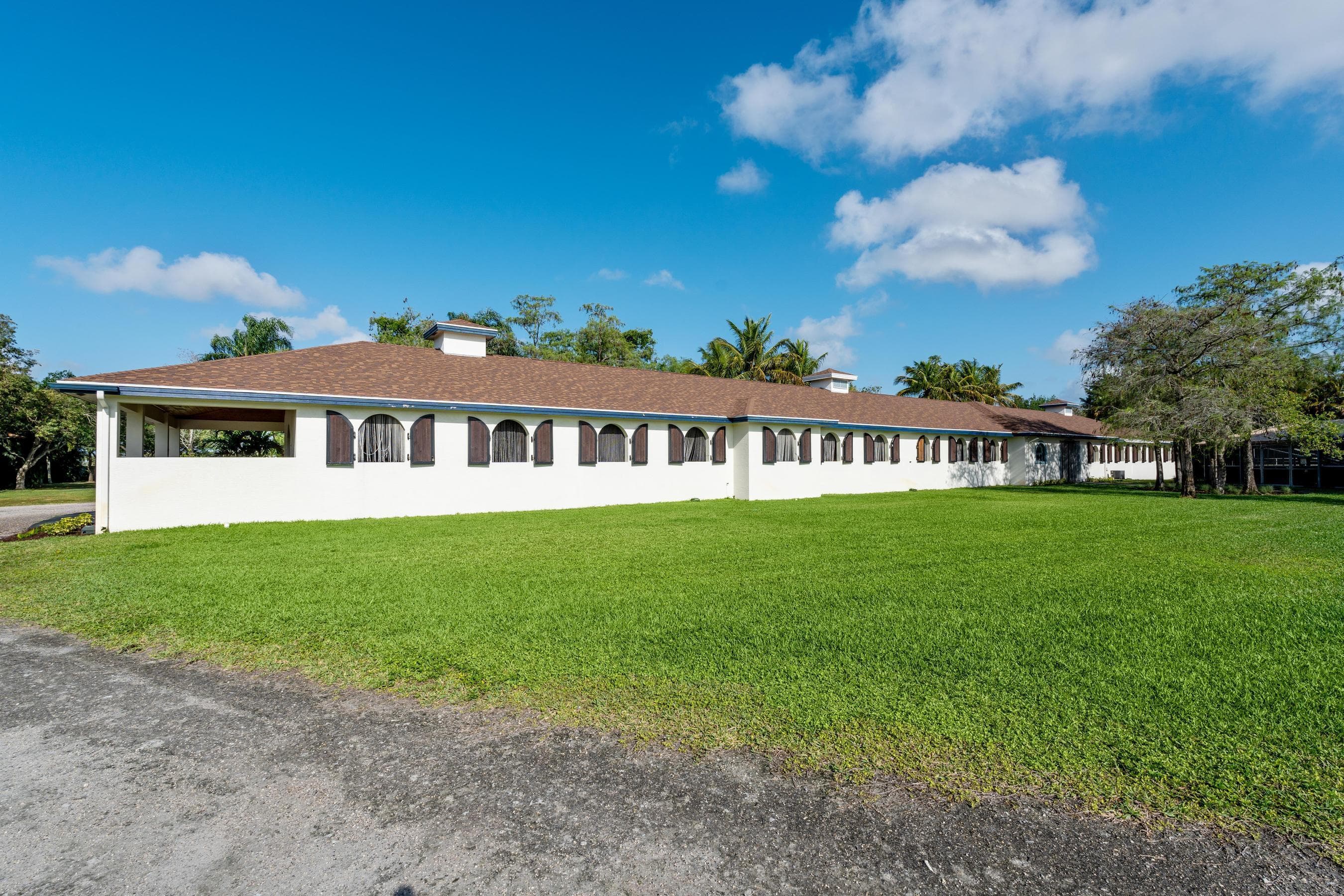 5656 South Shore Boulevard, Wellington, FL 33449 — photo 8 of 105