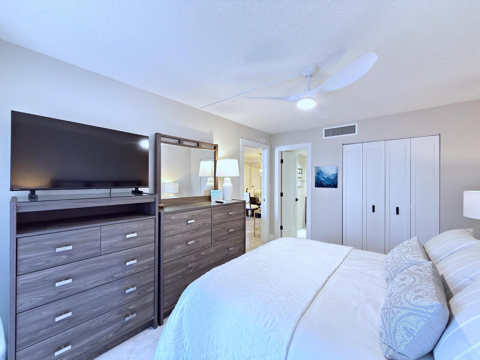 3546 S Ocean Boulevard 316, South Palm Beach, FL 33480 — photo 8 of 63