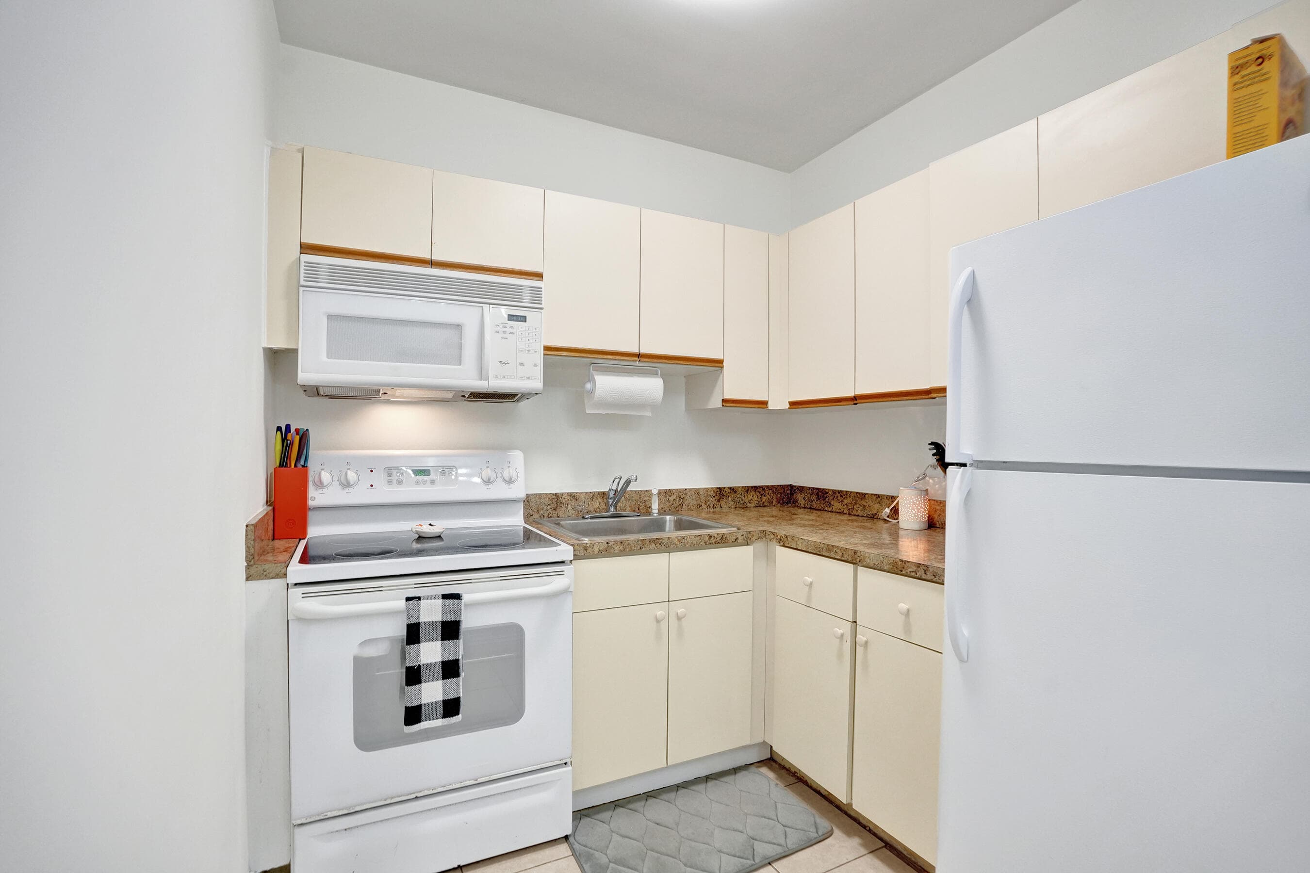 2461 NE 20th Avenue, Lighthouse Point, FL 33064 — photo 12 of 55