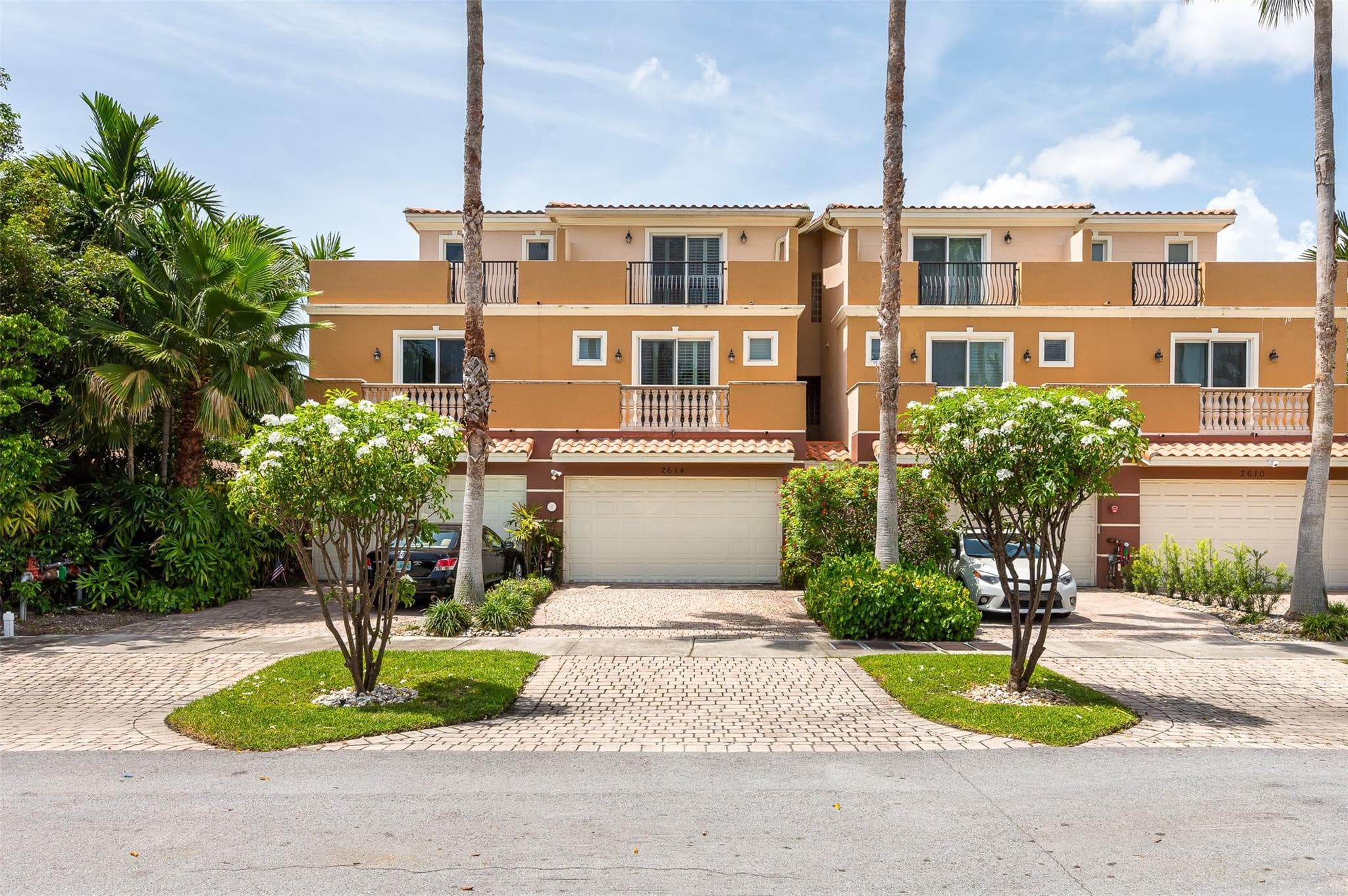 2614 NE 11th Court, Fort Lauderdale, FL 33304 — photo 1 of 30