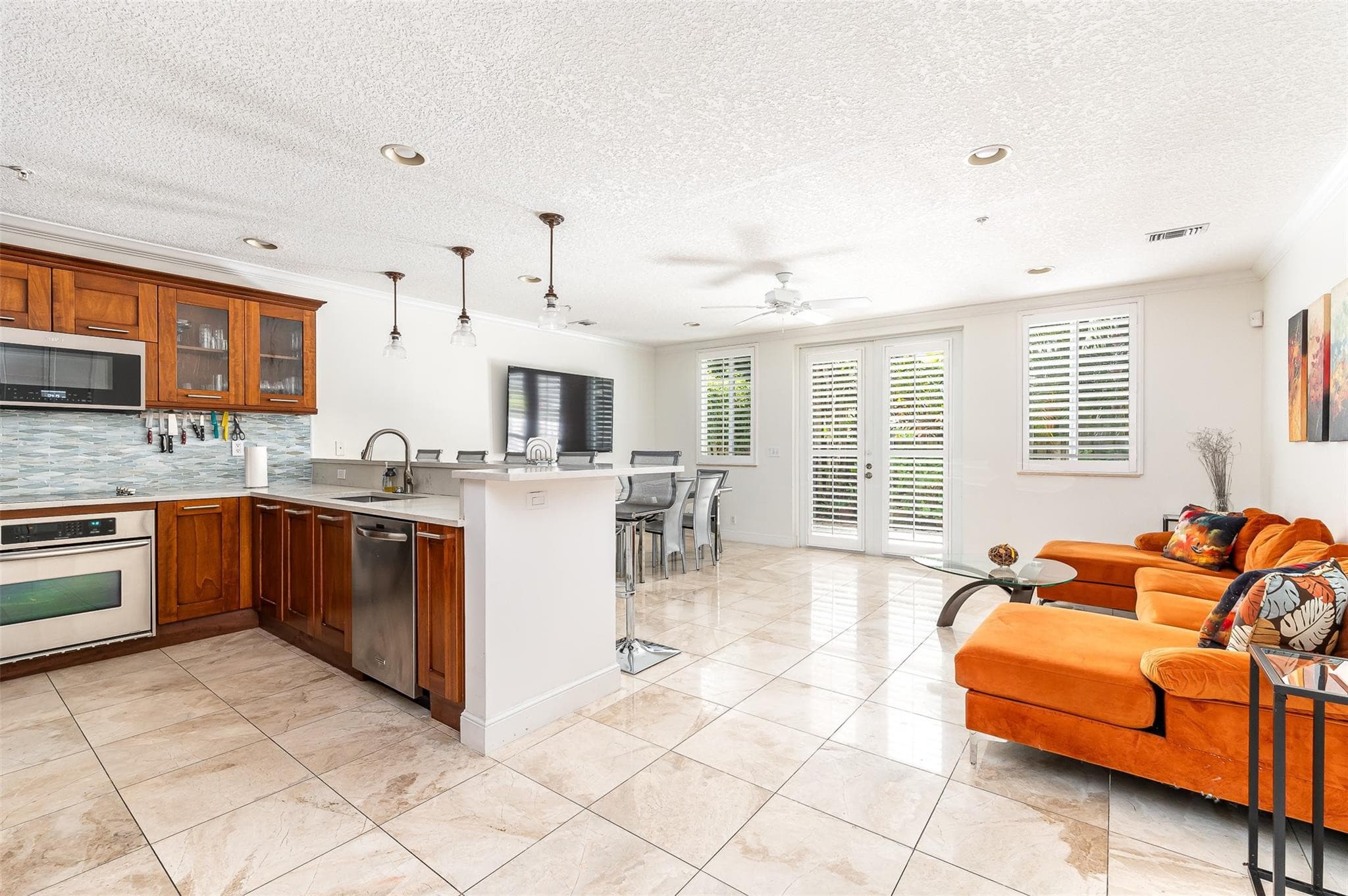 2614 NE 11th Court, Fort Lauderdale, FL 33304 — photo 3 of 30