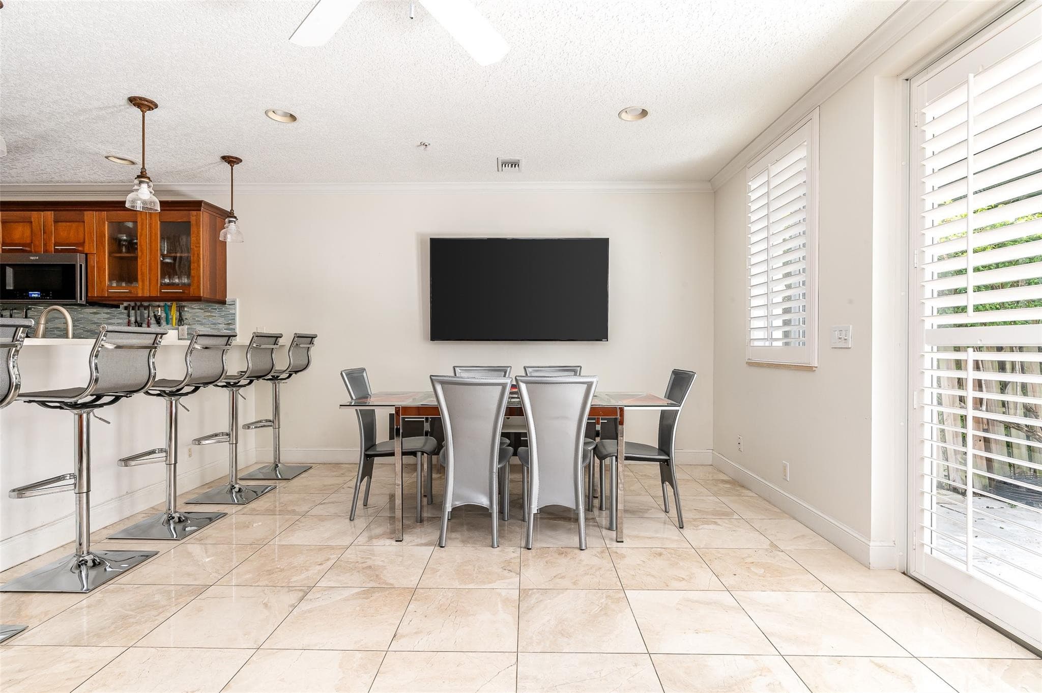 2614 NE 11th Court, Fort Lauderdale, FL 33304 — photo 7 of 30