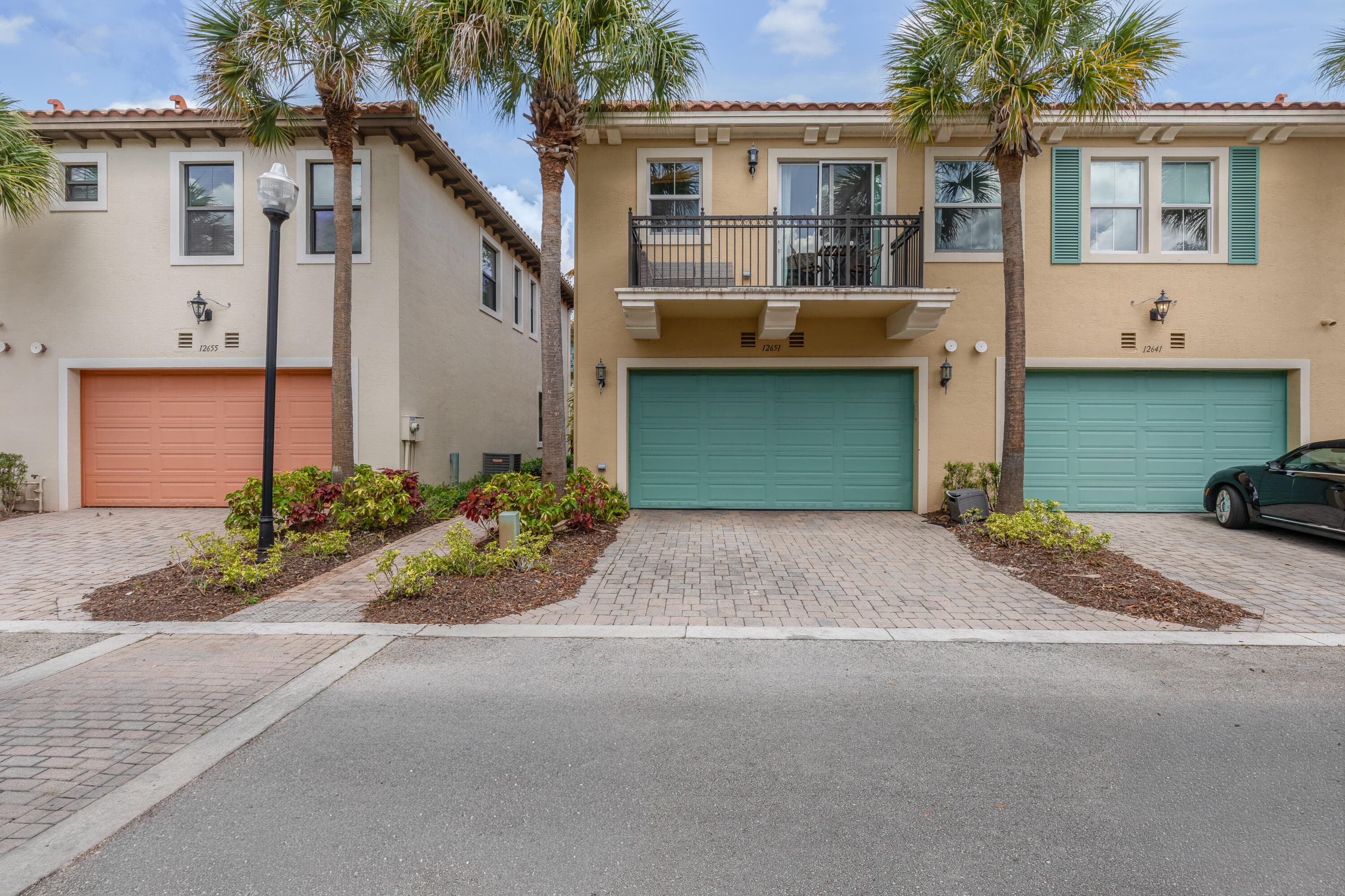 12651 NW 32nd Place, Sunrise, FL 33323 — photo 1 of 68