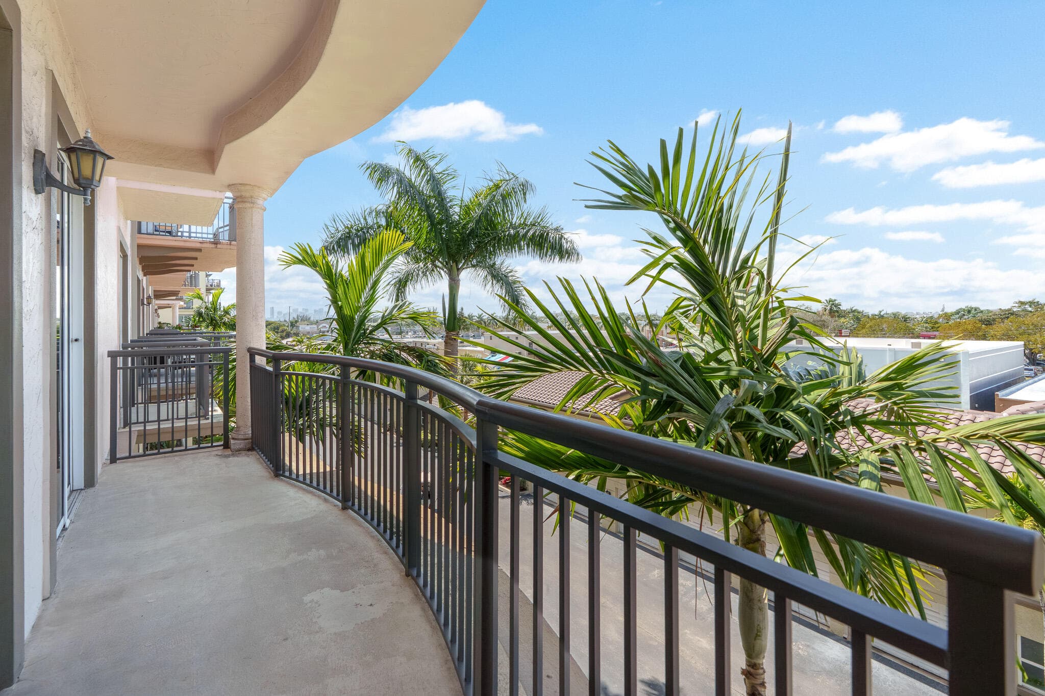 2633 NE 14th Avenue 308, Wilton Manors, FL 33334 — photo 47 of 53