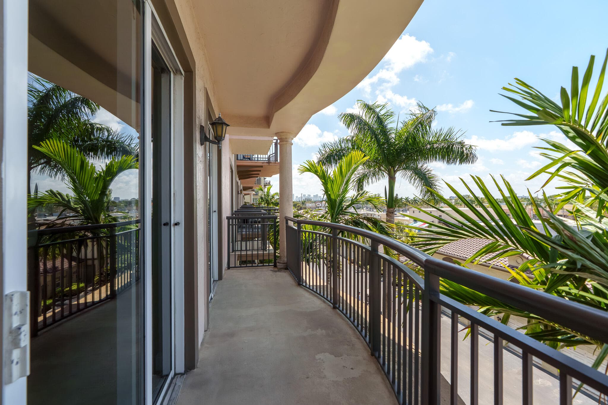 2633 NE 14th Avenue 308, Wilton Manors, FL 33334 — photo 53 of 53