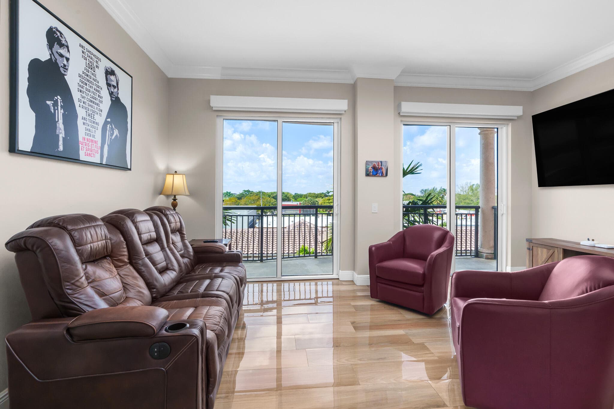 2633 NE 14th Avenue 308, Wilton Manors, FL 33334 — photo 15 of 53