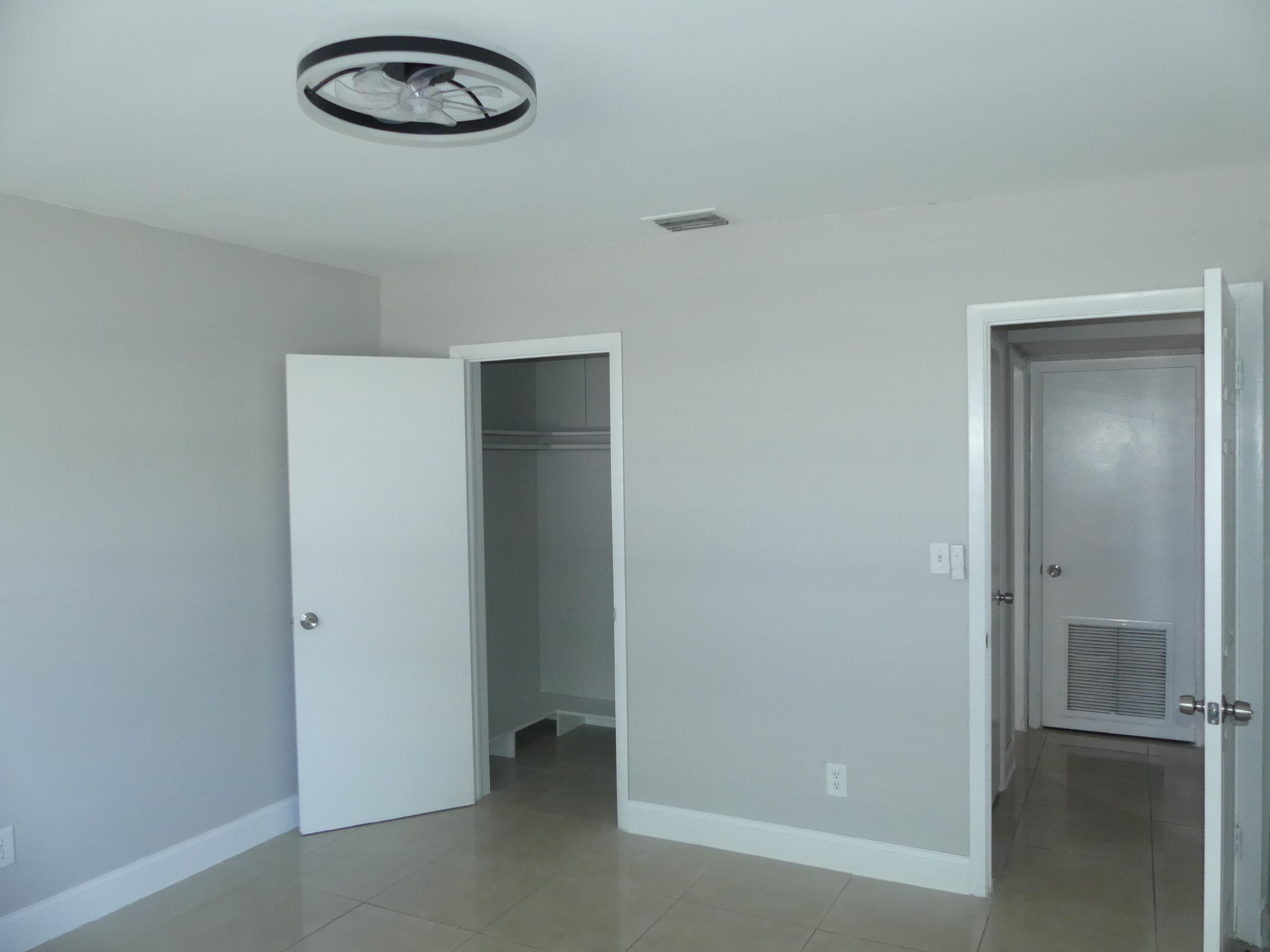 2247 Taylor Street 3, Hollywood, FL 33020 — photo 8 of 13