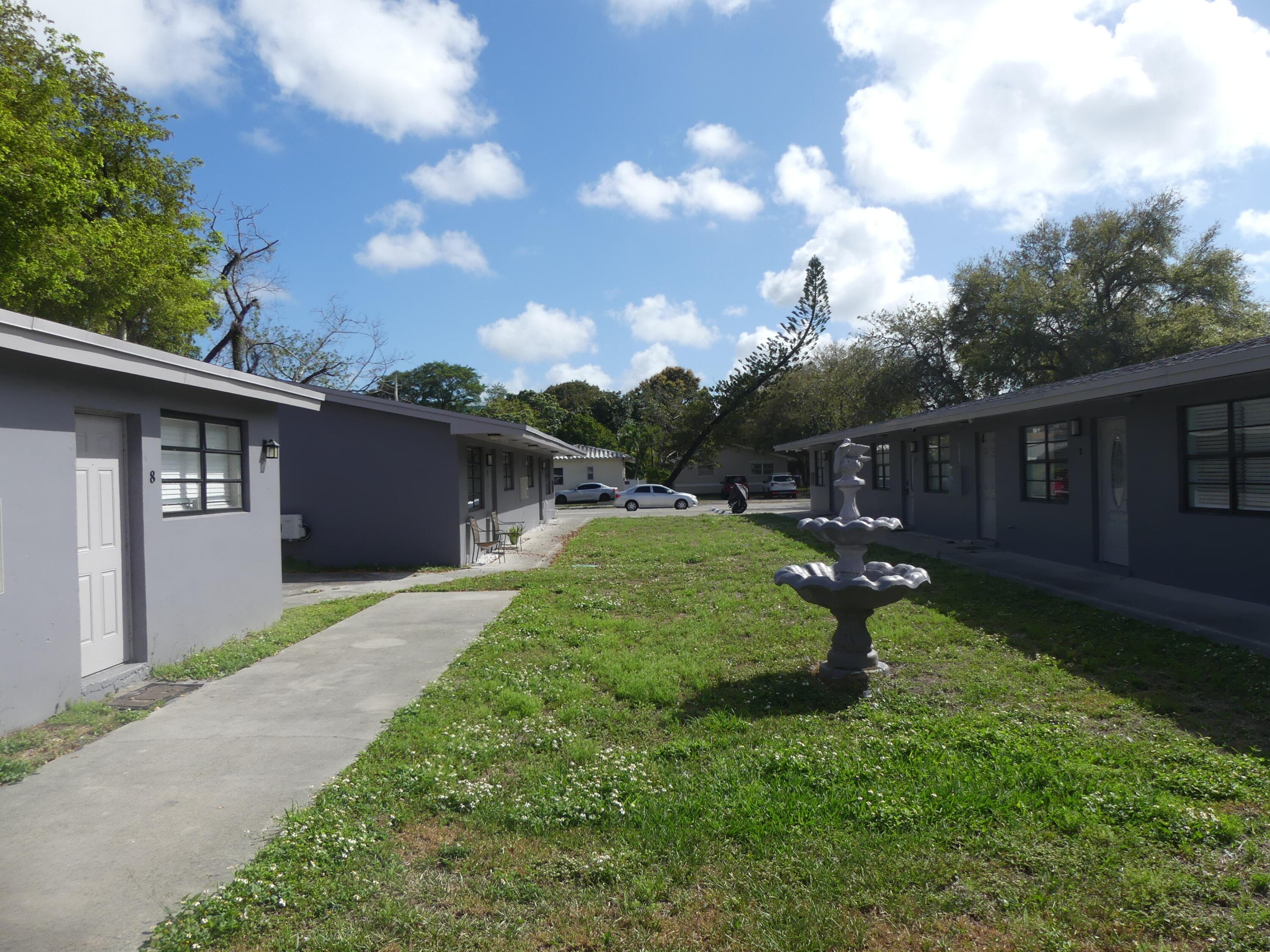 2247 Taylor Street 3, Hollywood, FL 33020 — photo 2 of 13
