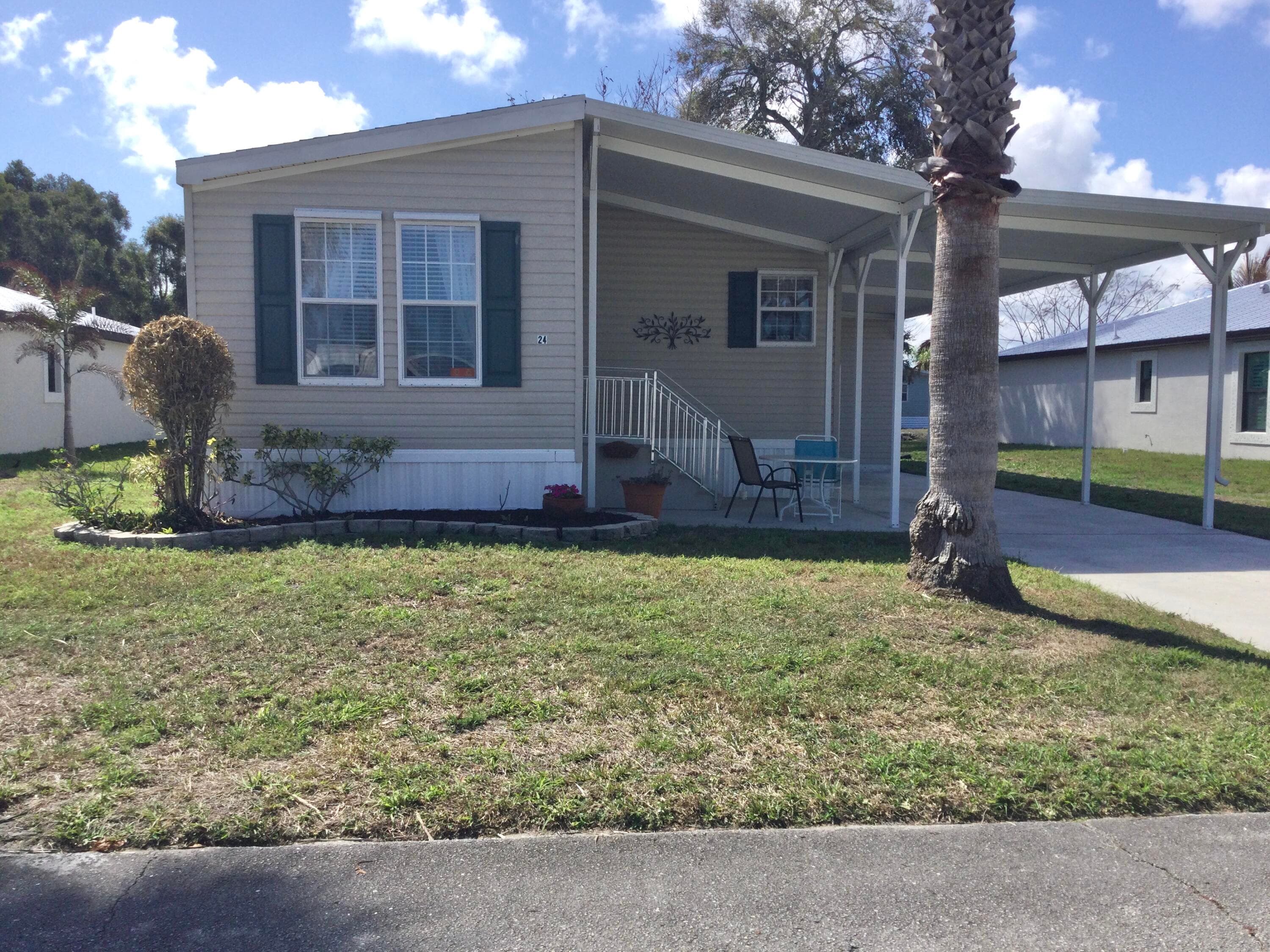 24 Golf Drive, Port St. Lucie, FL 34952 — photo 2 of 22