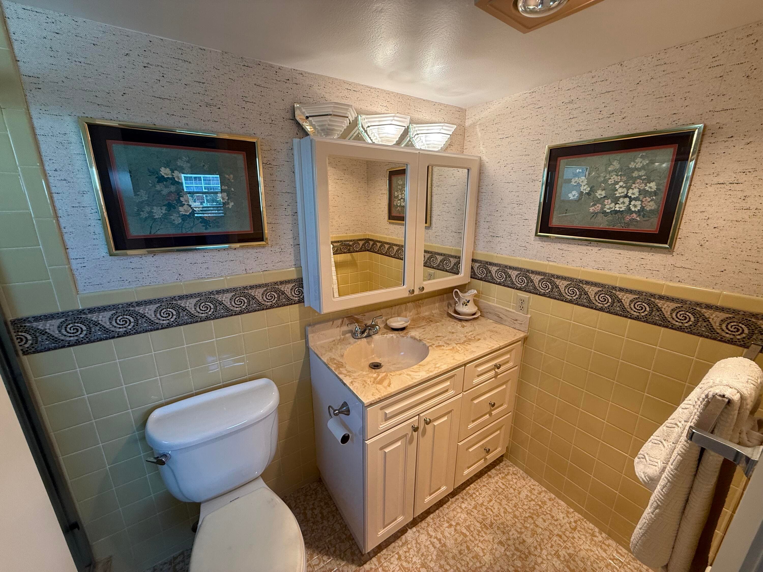 1024 SE 5th Avenue 308, Dania Beach, FL 33004 — photo 29 of 51