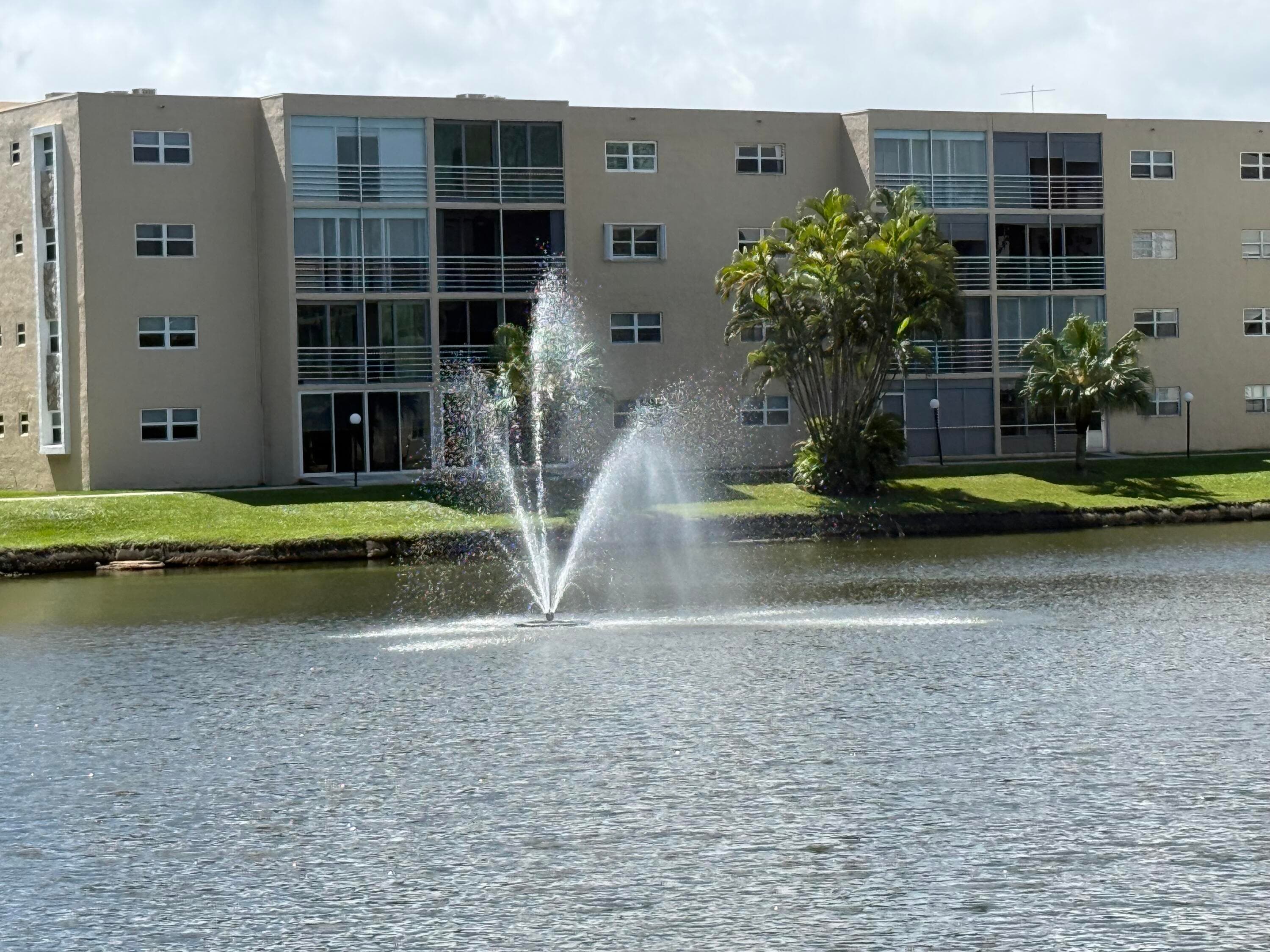 1024 SE 5th Avenue 308, Dania Beach, FL 33004 — photo 41 of 51