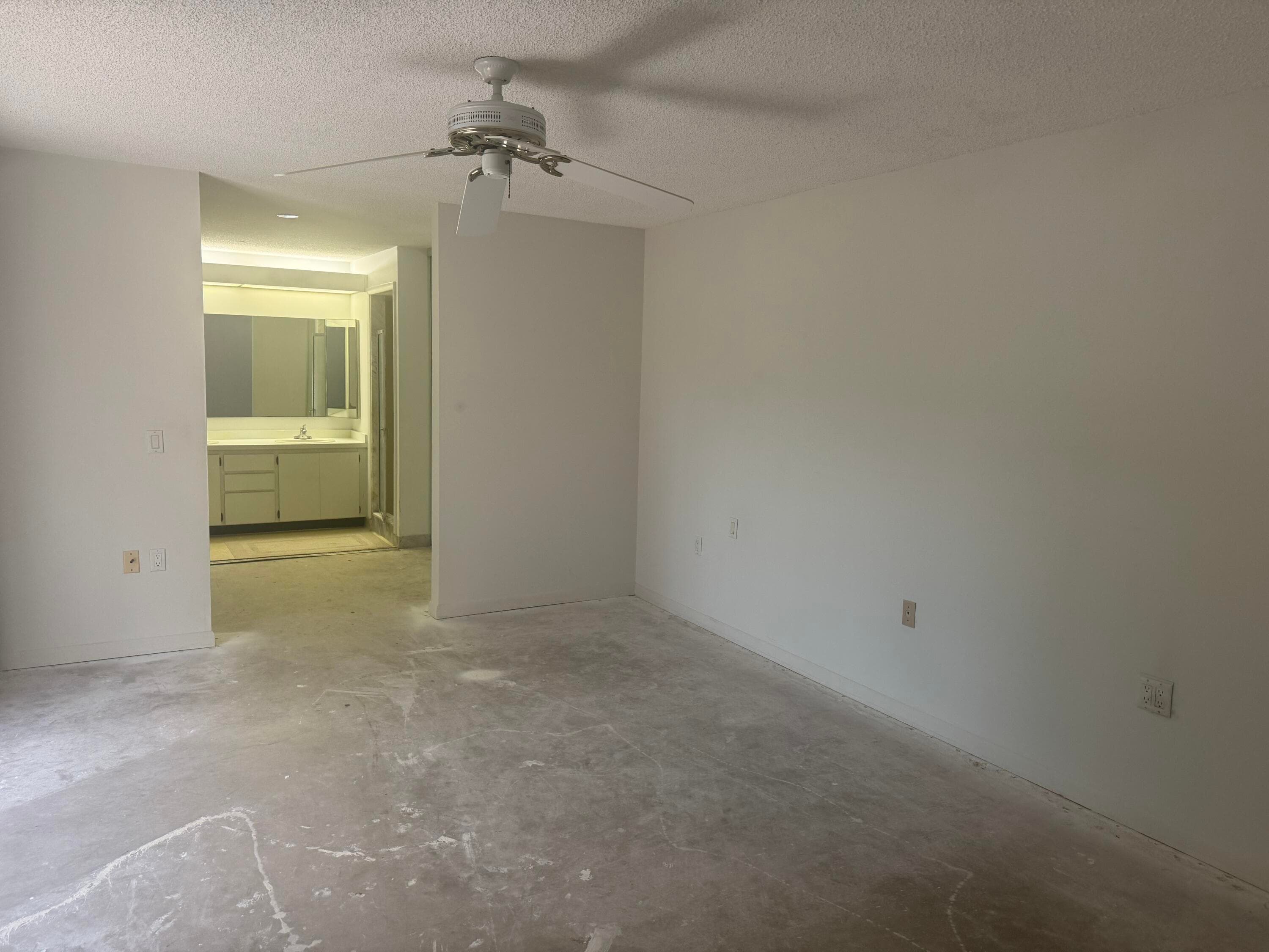 219 2nd Lane, Palm Beach Gardens, FL 33418 — photo 11 of 21