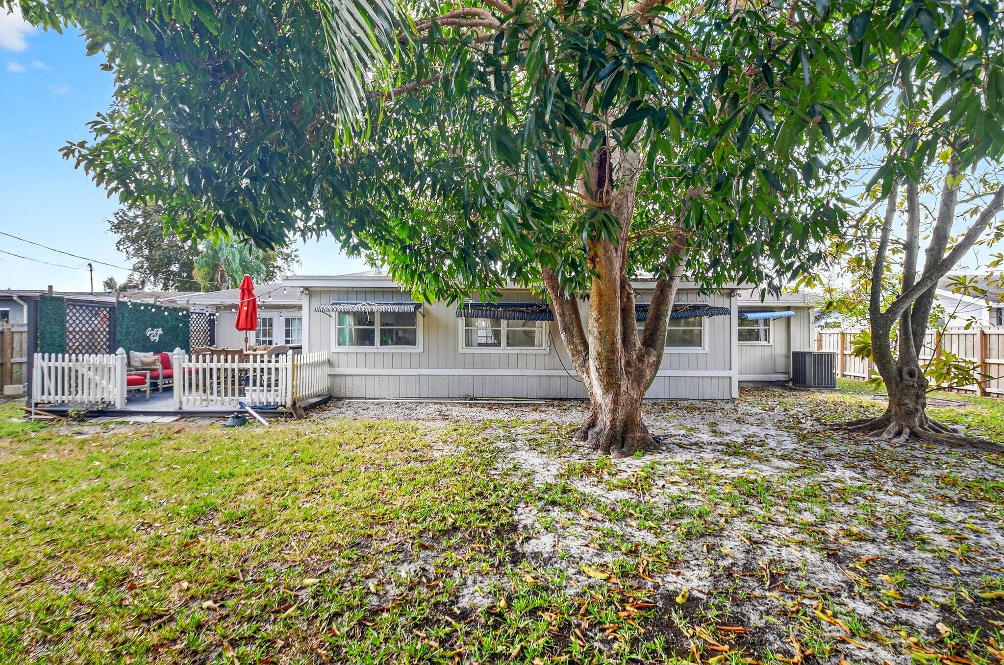 320 Riverdale Road, Palm Springs, FL 33461 — photo 40 of 44