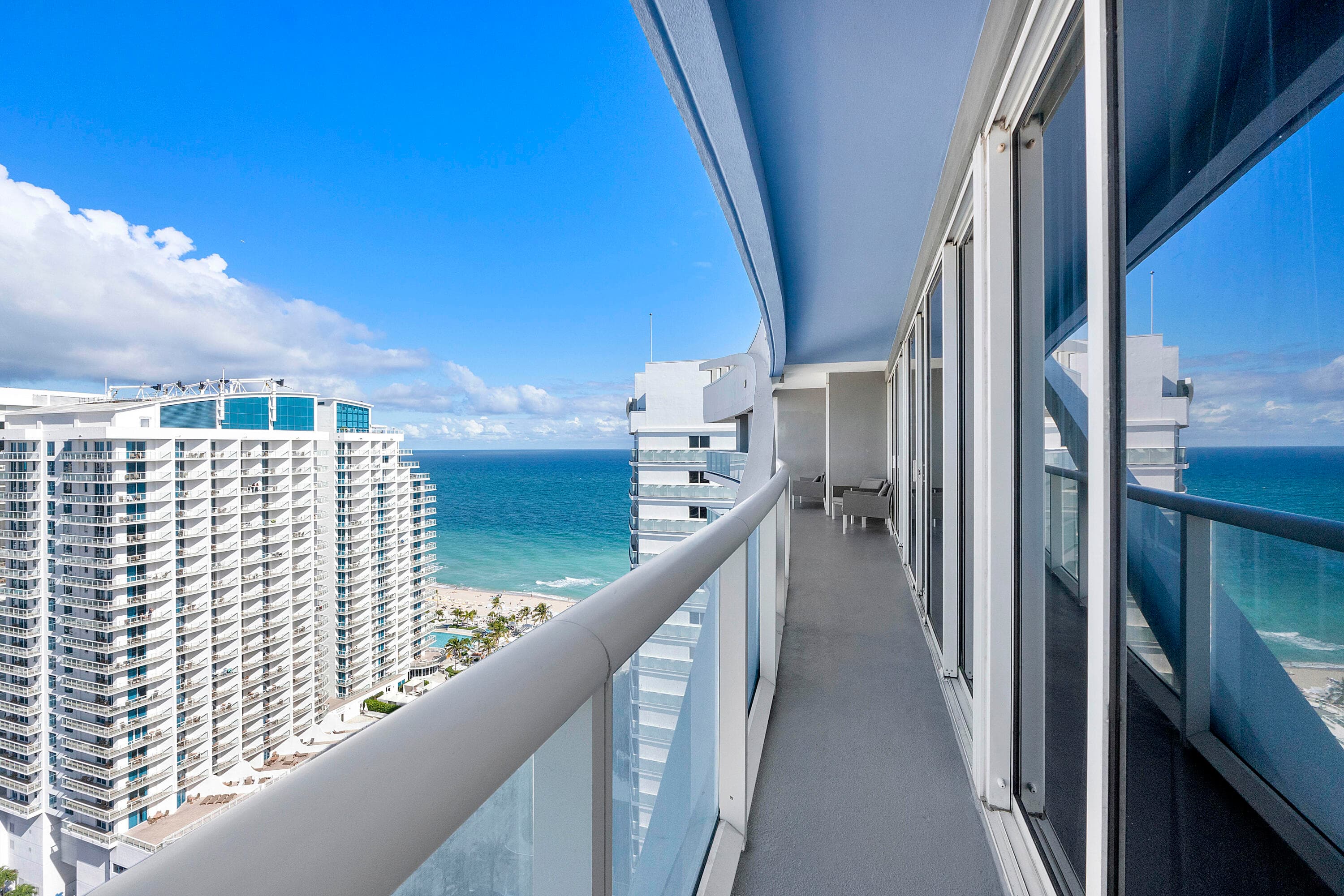3101 Bayshore Drive 2406, Fort Lauderdale, FL 33304 — photo 2 of 30