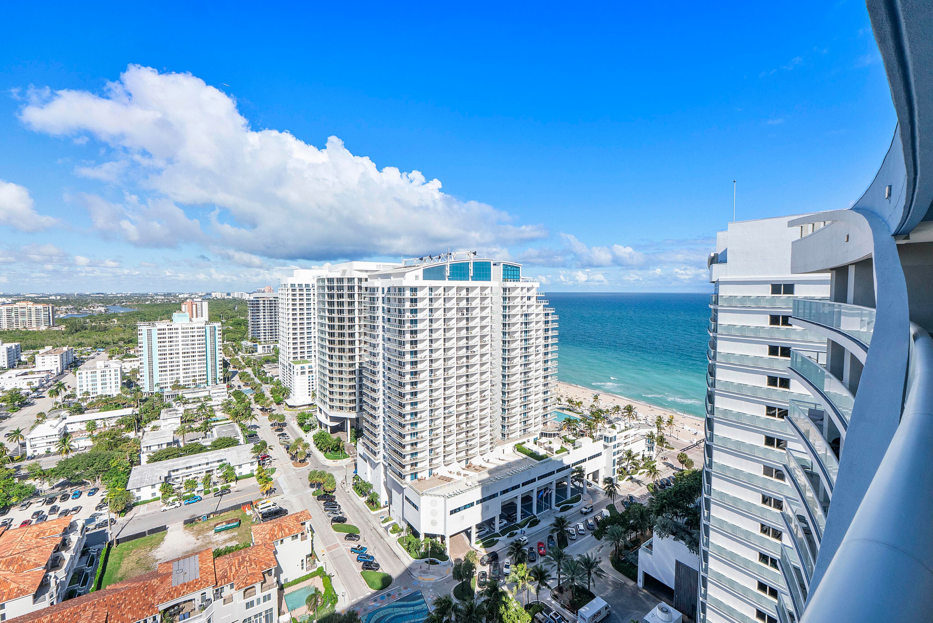 3101 Bayshore Drive 2406, Fort Lauderdale, FL 33304 — photo 1 of 30