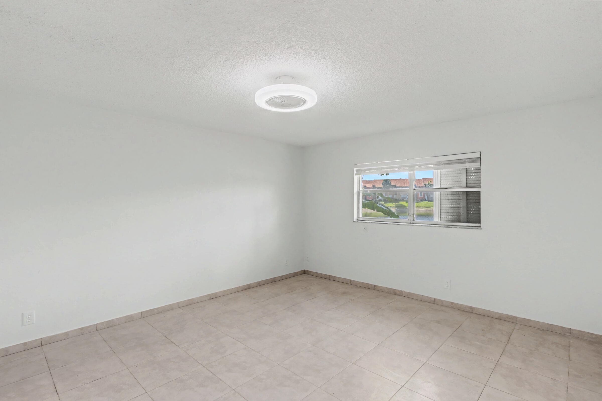 437 SW Natura Avenue F, Deerfield Beach, FL 33441 — photo 11 of 26