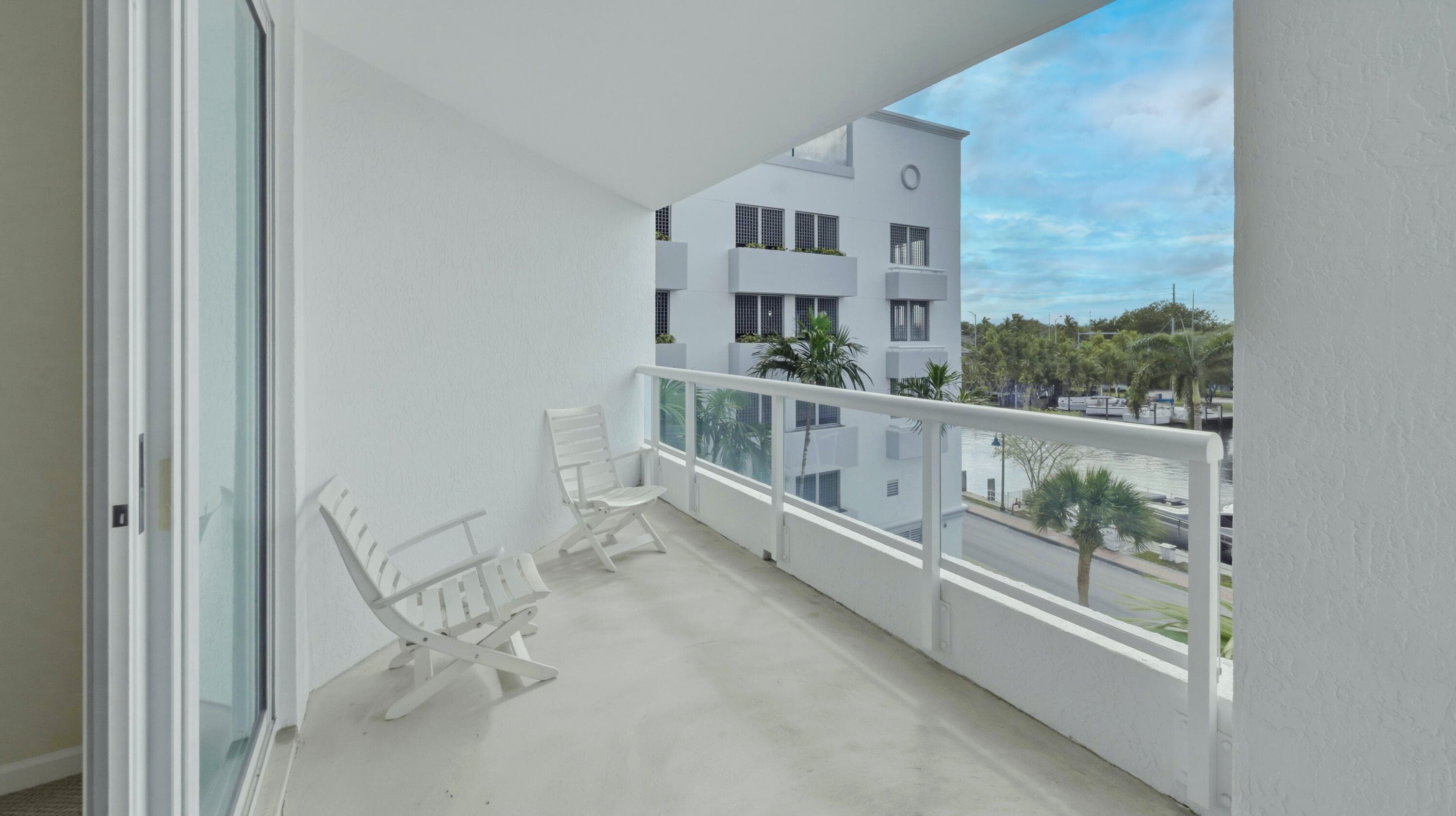 401 SW 4th Avenue 402, Fort Lauderdale, FL 33315 — photo 16 of 37