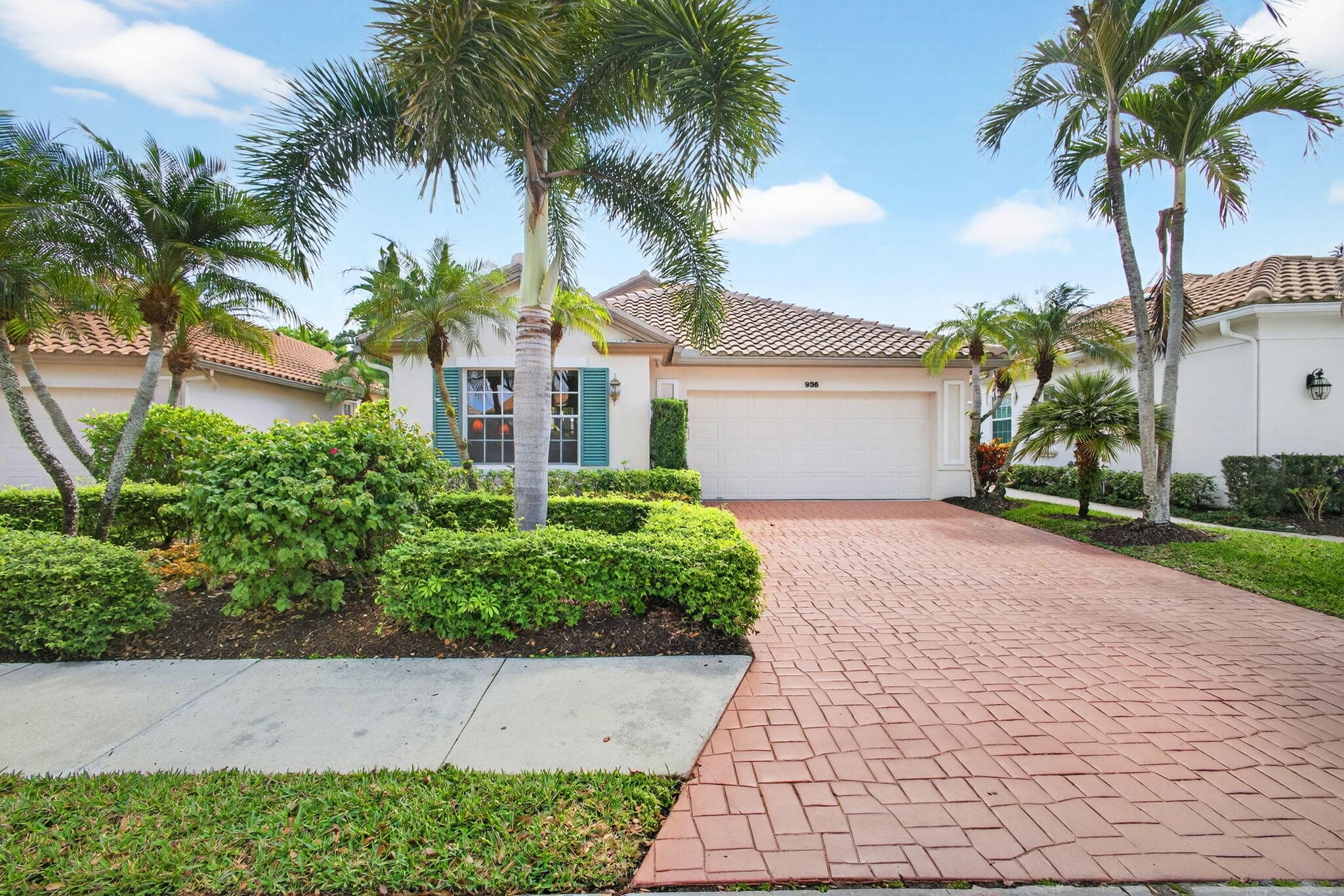 936 Augusta Pointe Drive, Palm Beach Gardens, FL 33418 — photo 4 of 107