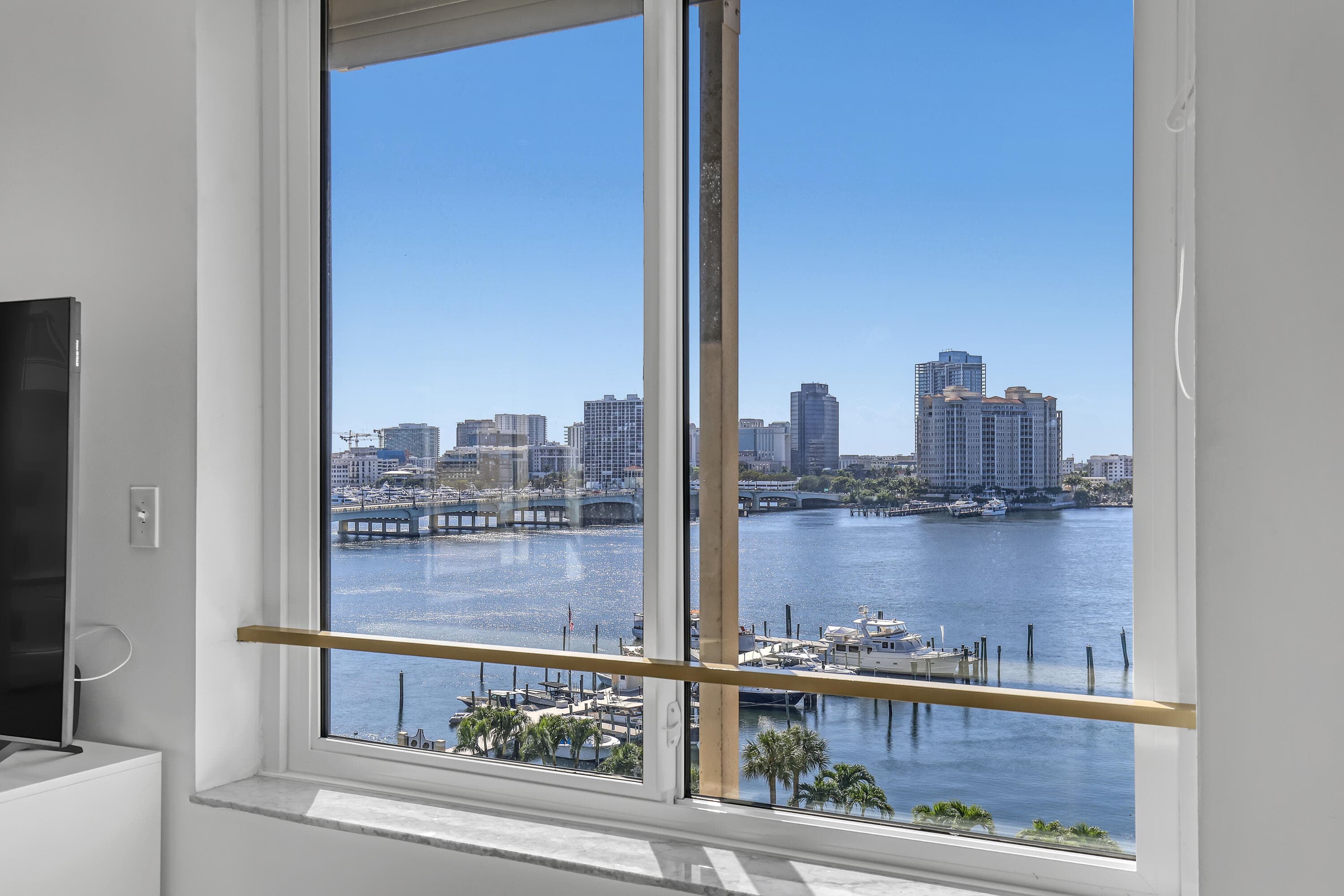 150 Bradley Place 605, Palm Beach, FL 33480 — photo 13 of 28