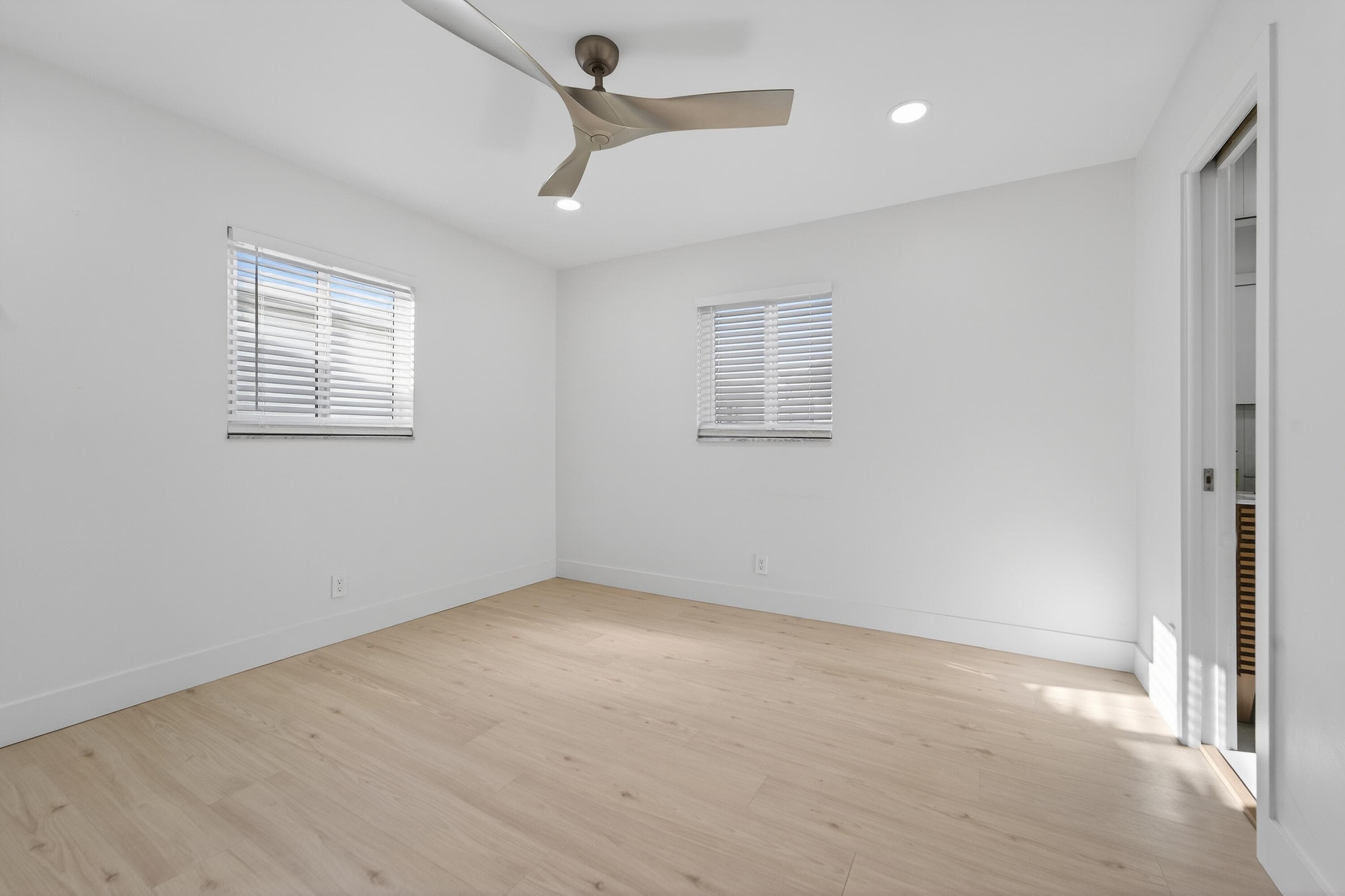 2095 SW 14 Avenue SW, Boynton Beach, FL 33426 — photo 18 of 36