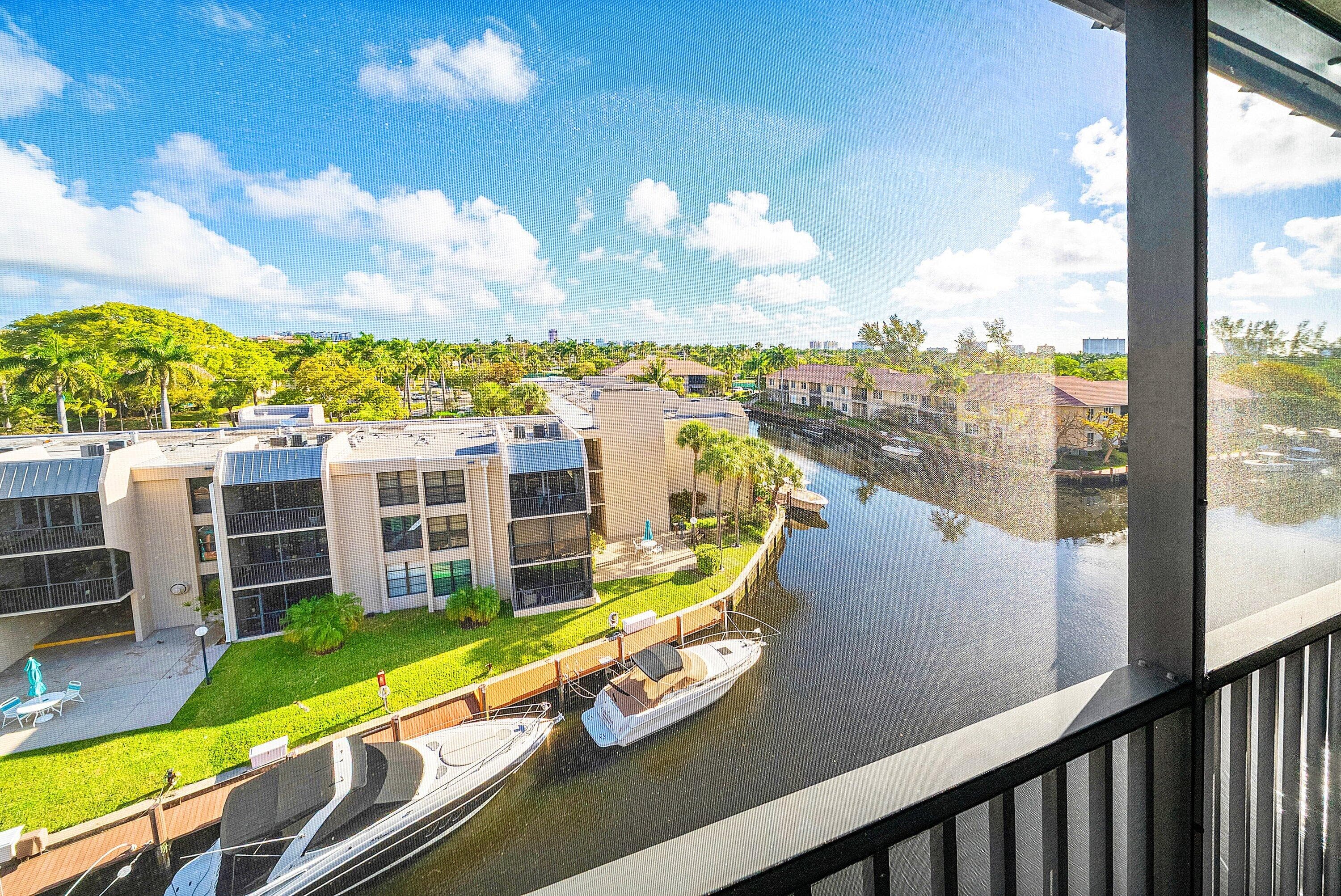 6 Royal Palm Way 605, Boca Raton, FL 33432 — photo 2 of 50