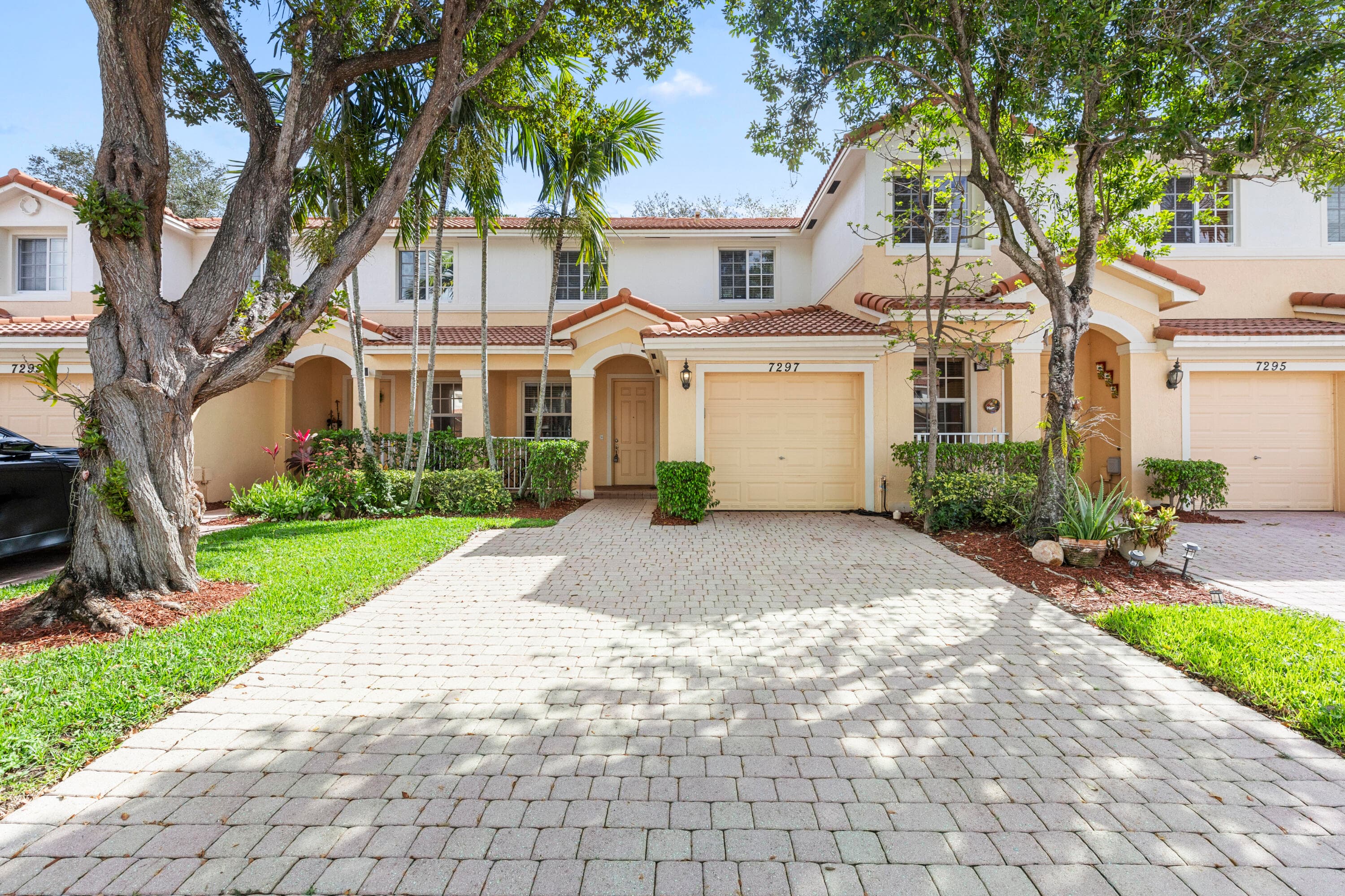 7297 Briella Drive, Boynton Beach, FL 33437 — photo 4 of 56