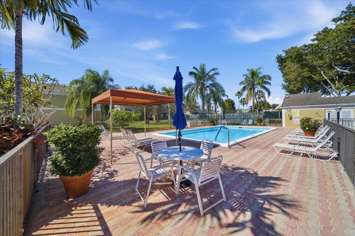 1383 NW 122nd Terrace, Pembroke Pines, FL 33026 — photo 27 of 28
