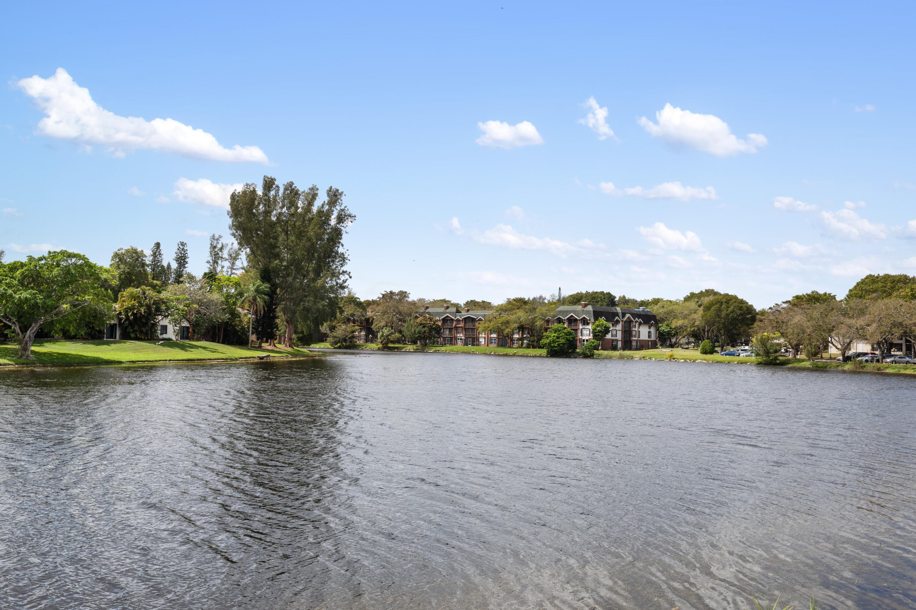 3710 Inverrary Drive 2g, Lauderhill, FL 33319 — photo 38 of 42