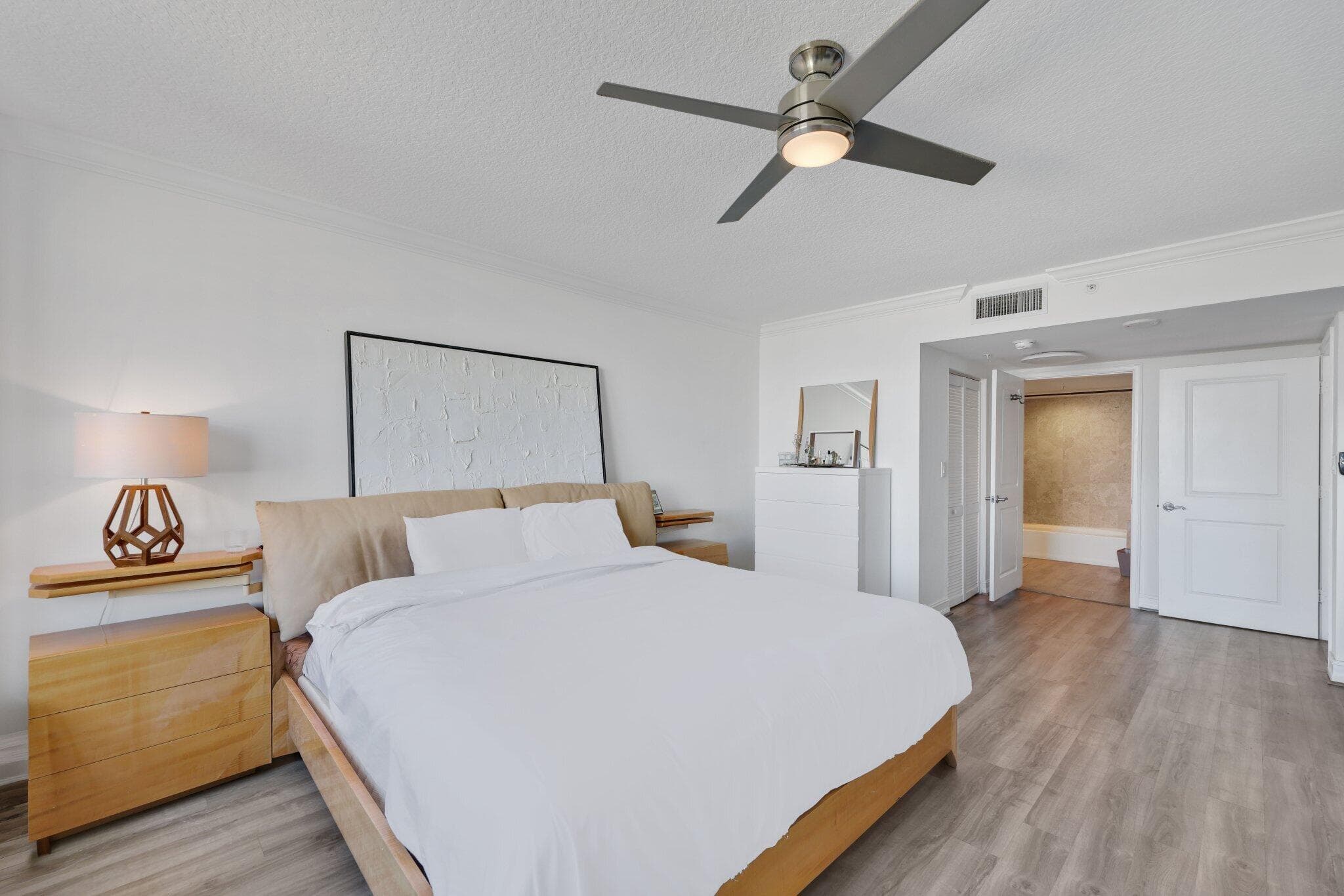 99 SE Mizner Boulevard 609, Boca Raton, FL 33432 — photo 15 of 100