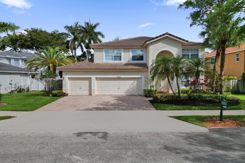 16405 Diamond Head Drive, Weston, FL 33331 — photo 1 of 67
