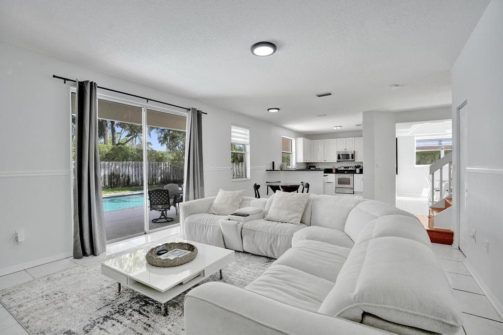 16405 Diamond Head Drive, Weston, FL 33331 — photo 17 of 67