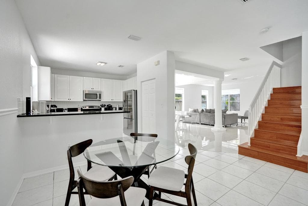 16405 Diamond Head Drive, Weston, FL 33331 — photo 18 of 67