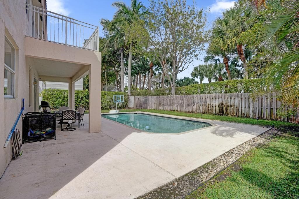 16405 Diamond Head Drive, Weston, FL 33331 — photo 59 of 67
