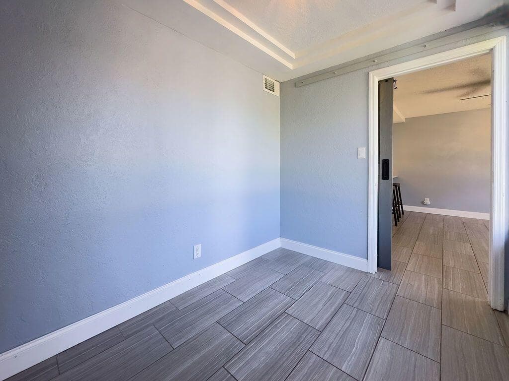 902 NE 34th Street, Oakland Park, FL 33334 — photo 31 of 64