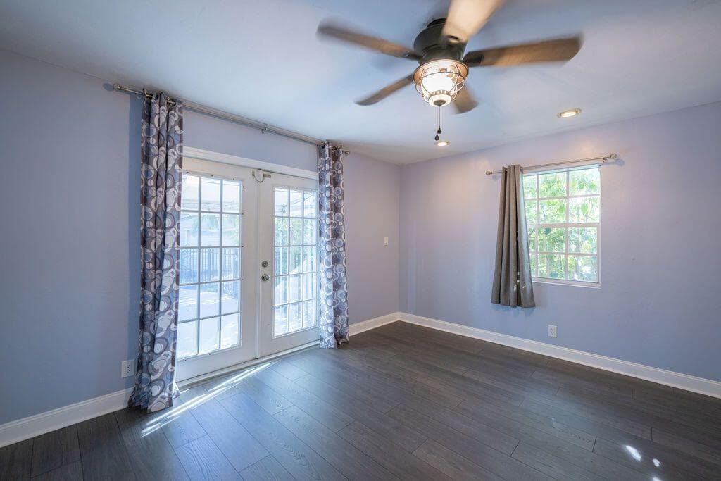 902 NE 34th Street, Oakland Park, FL 33334 — photo 60 of 64