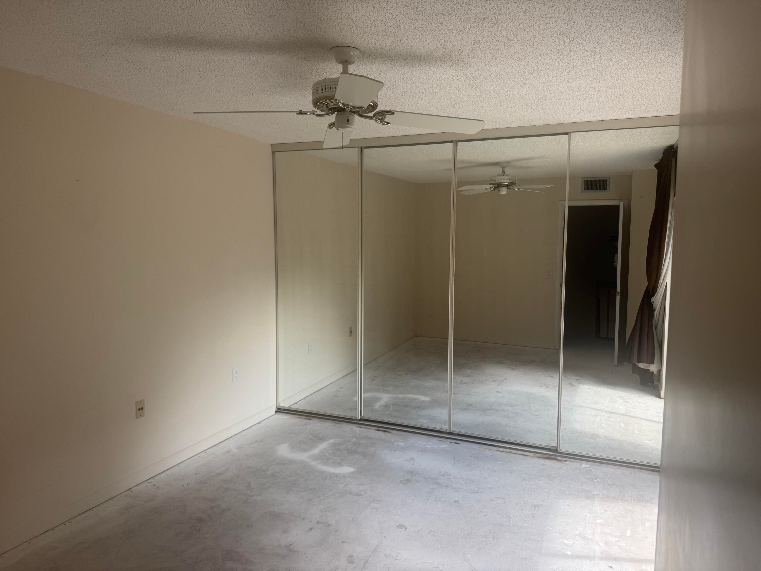 219 2nd Lane, Palm Beach Gardens, FL 33418 — photo 15 of 21