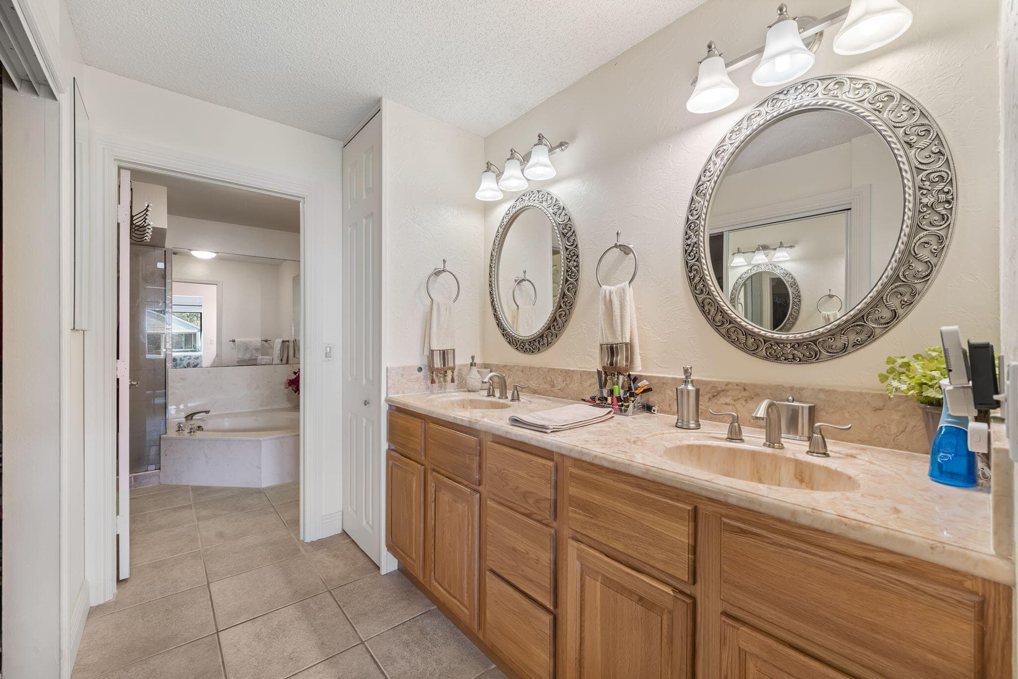 3874 Circle Lake Drive, West Palm Beach, FL 33417 — photo 22 of 38