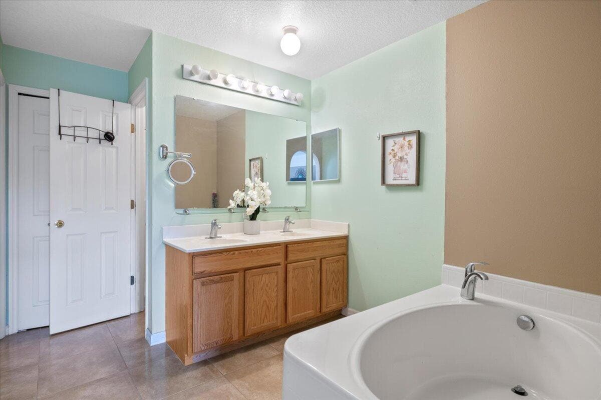 6052 Ridge Lake Circle, Vero Beach, FL 32967 — photo 48 of 57