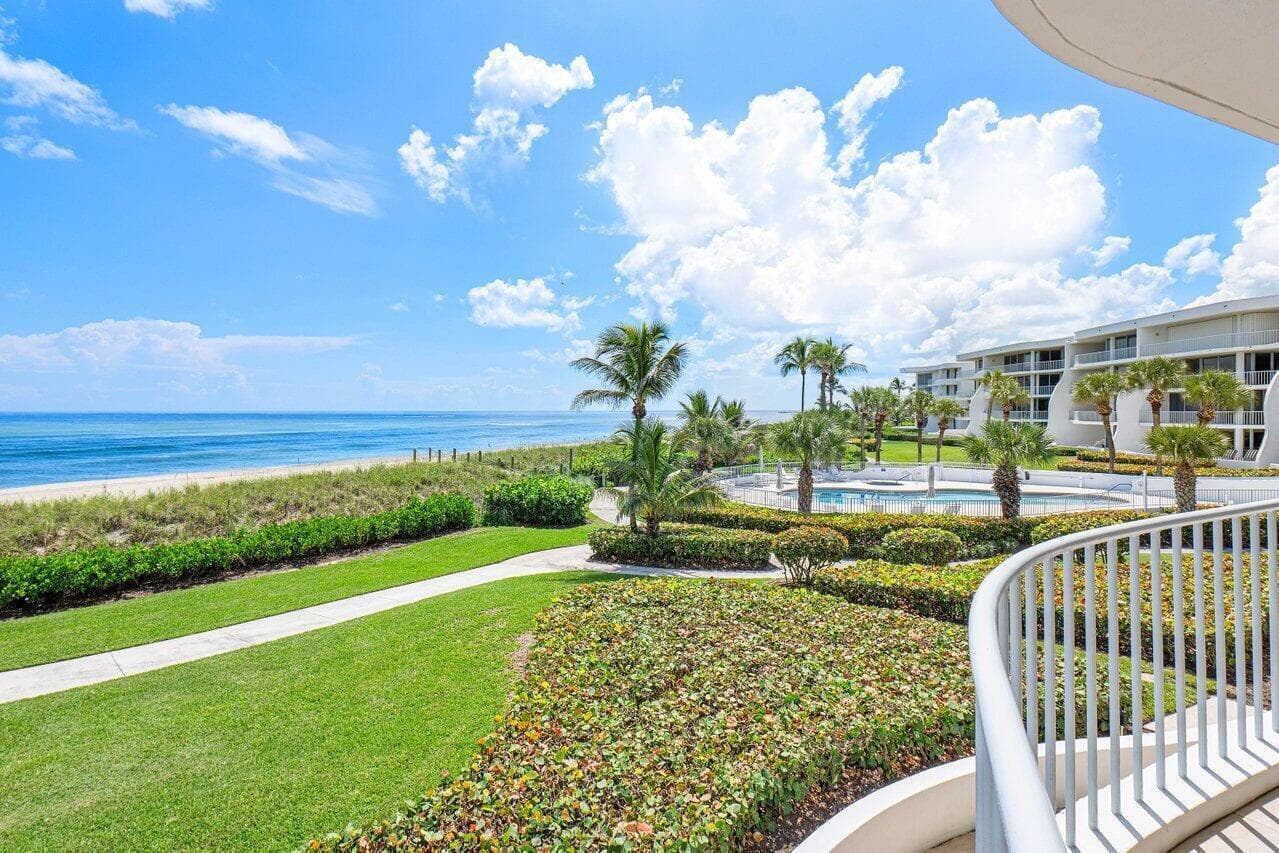 2001 SE Sailfish Point Boulevard 212, Stuart, FL 34996 — photo 35 of 43