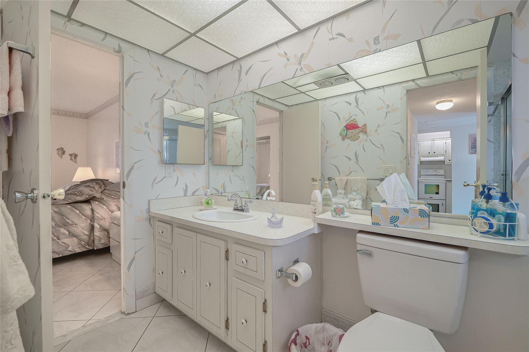 3431 NW 50th Avenue 213, Lauderdale Lakes, FL 33319 — photo 17 of 47